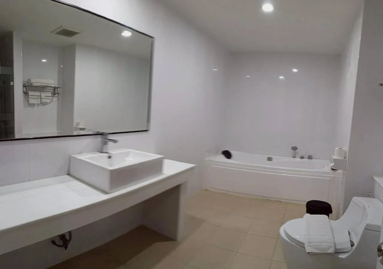 Cozy Donmueang Hotel