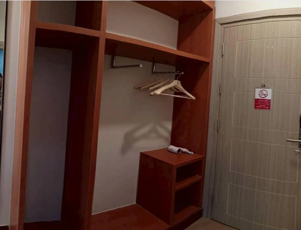 Cozy Donmueang Hotel