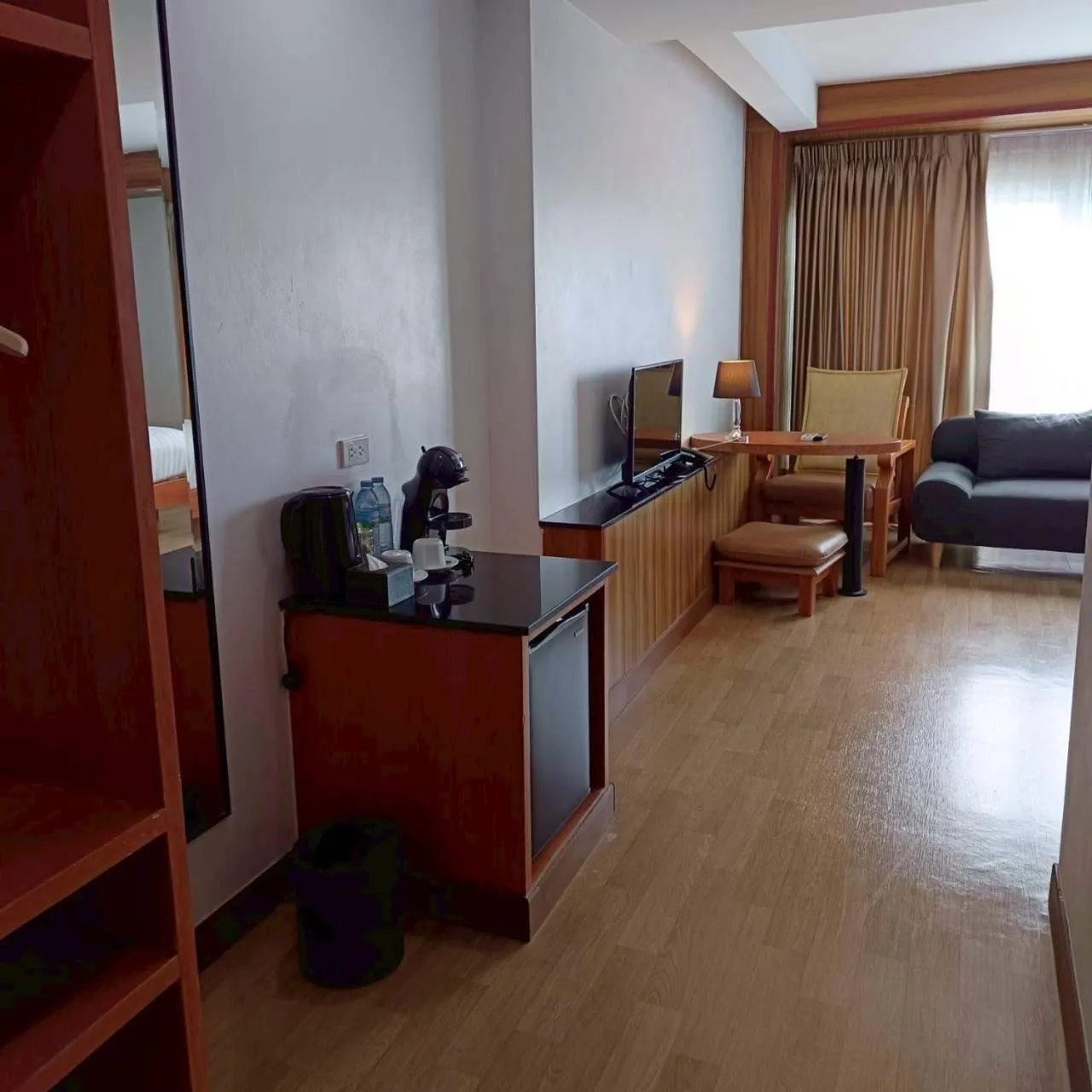 Cozy Donmueang Hotel