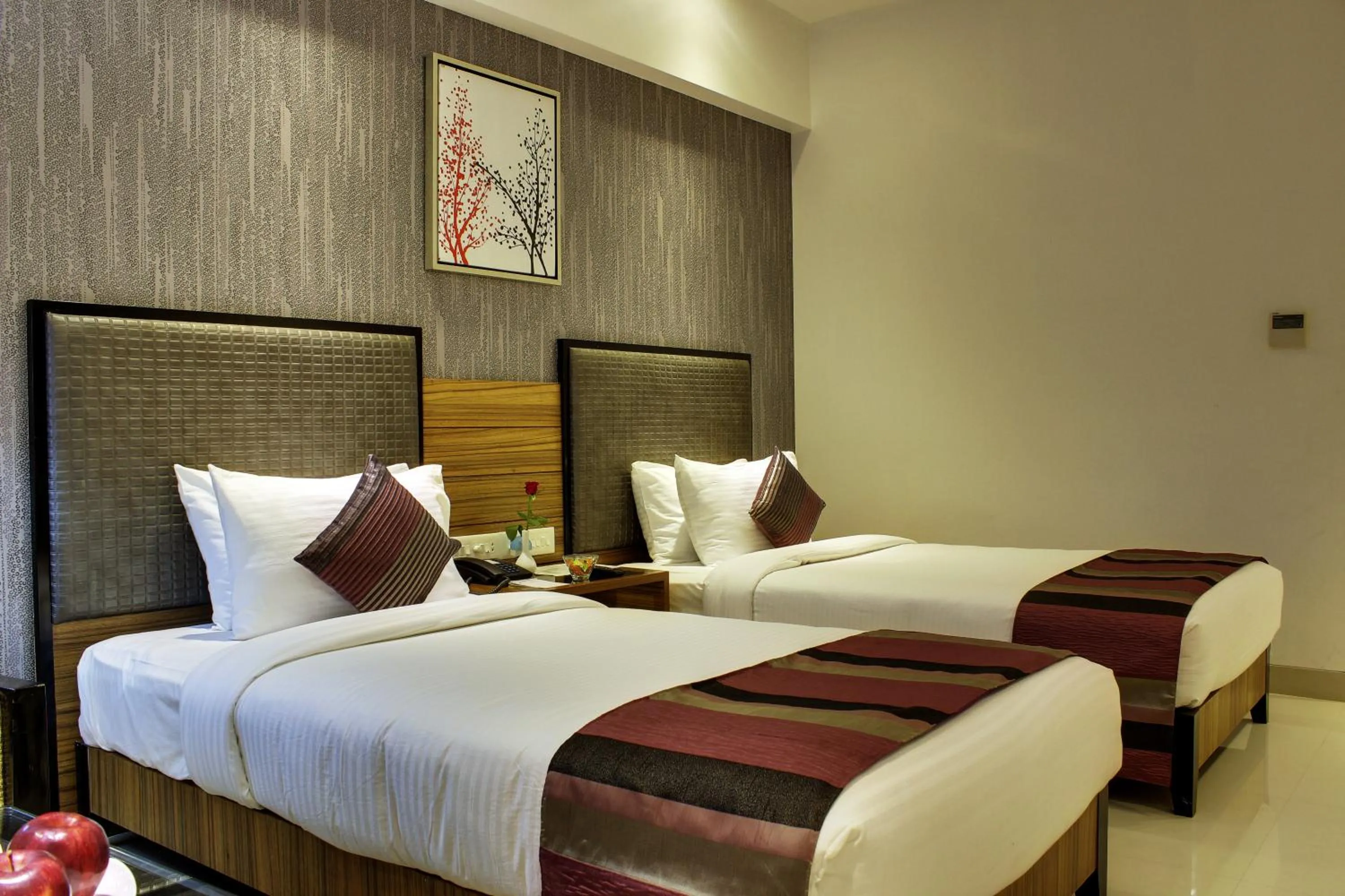 Bed in The Radiant Swan