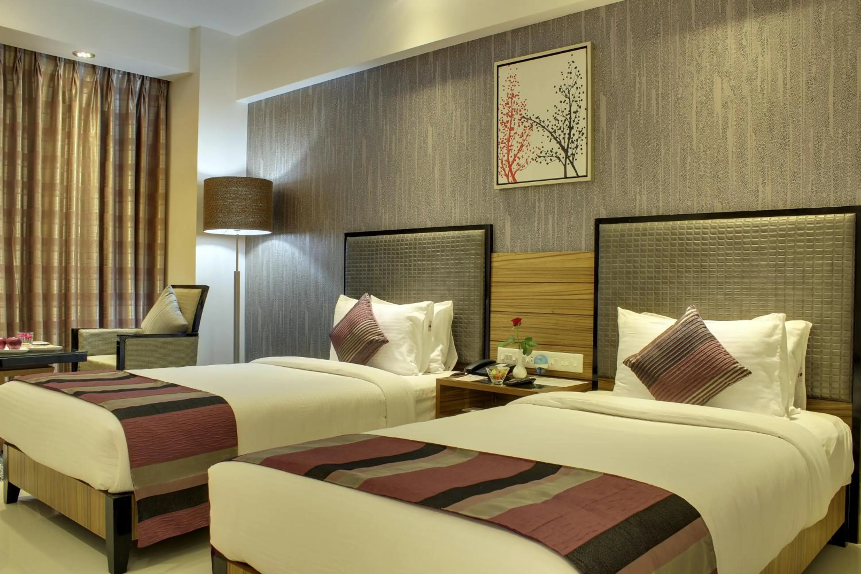 Bed in The Radiant Swan