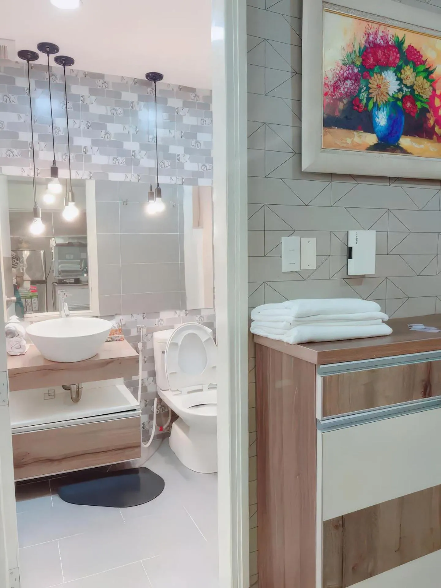 Bed in The Everich Infinity - China Town Apartment