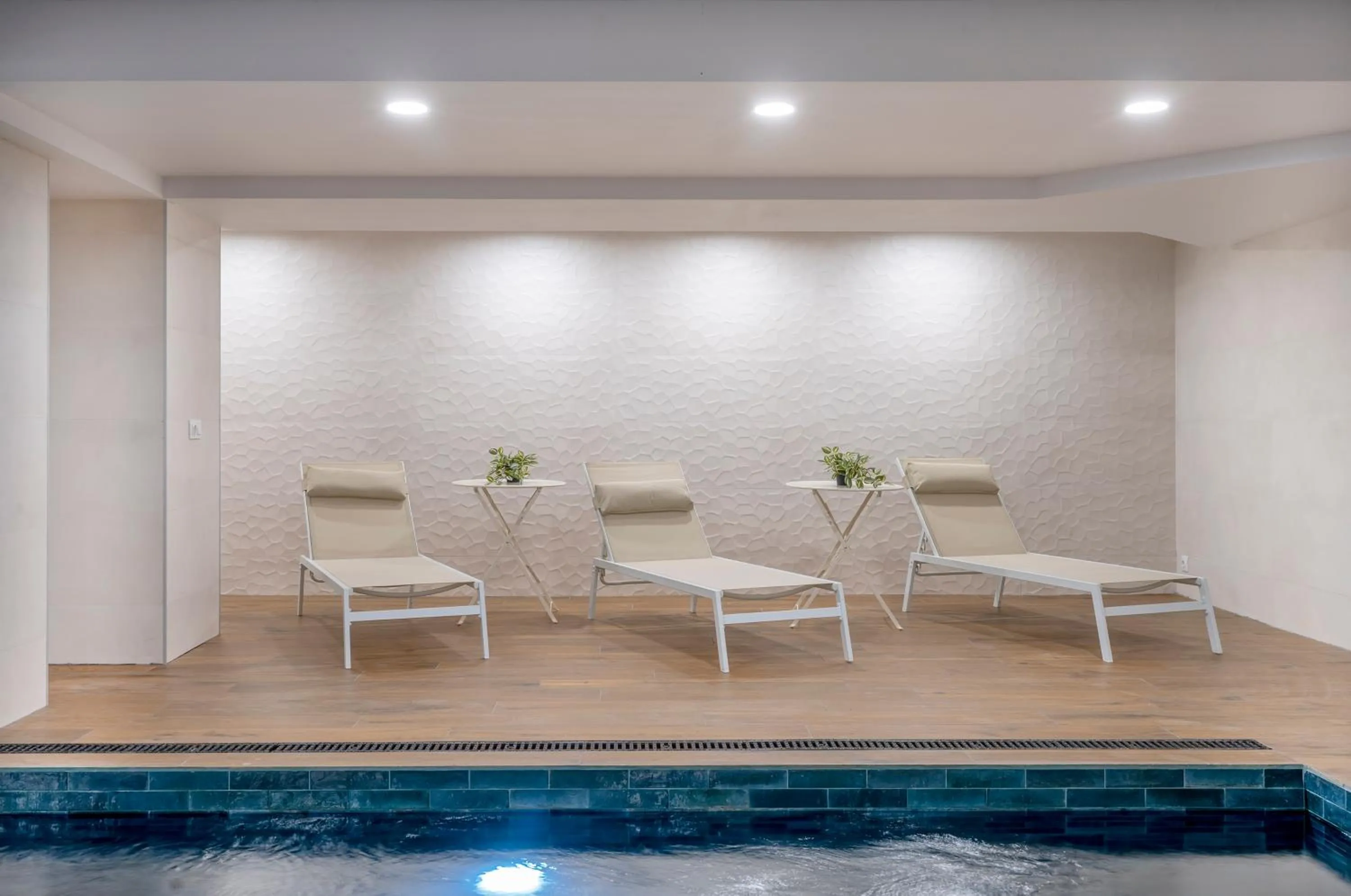 Seating area in Iris Hotel