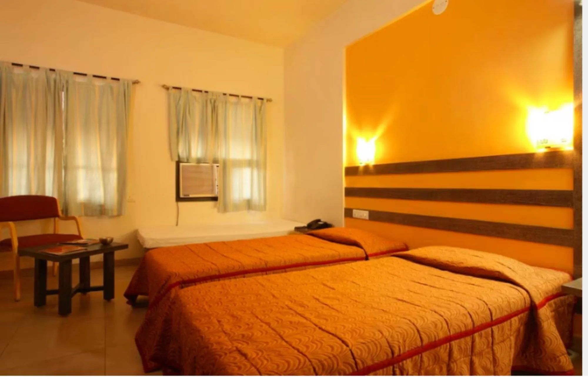 Bed in Hotel Orient Crown, Kolhapur