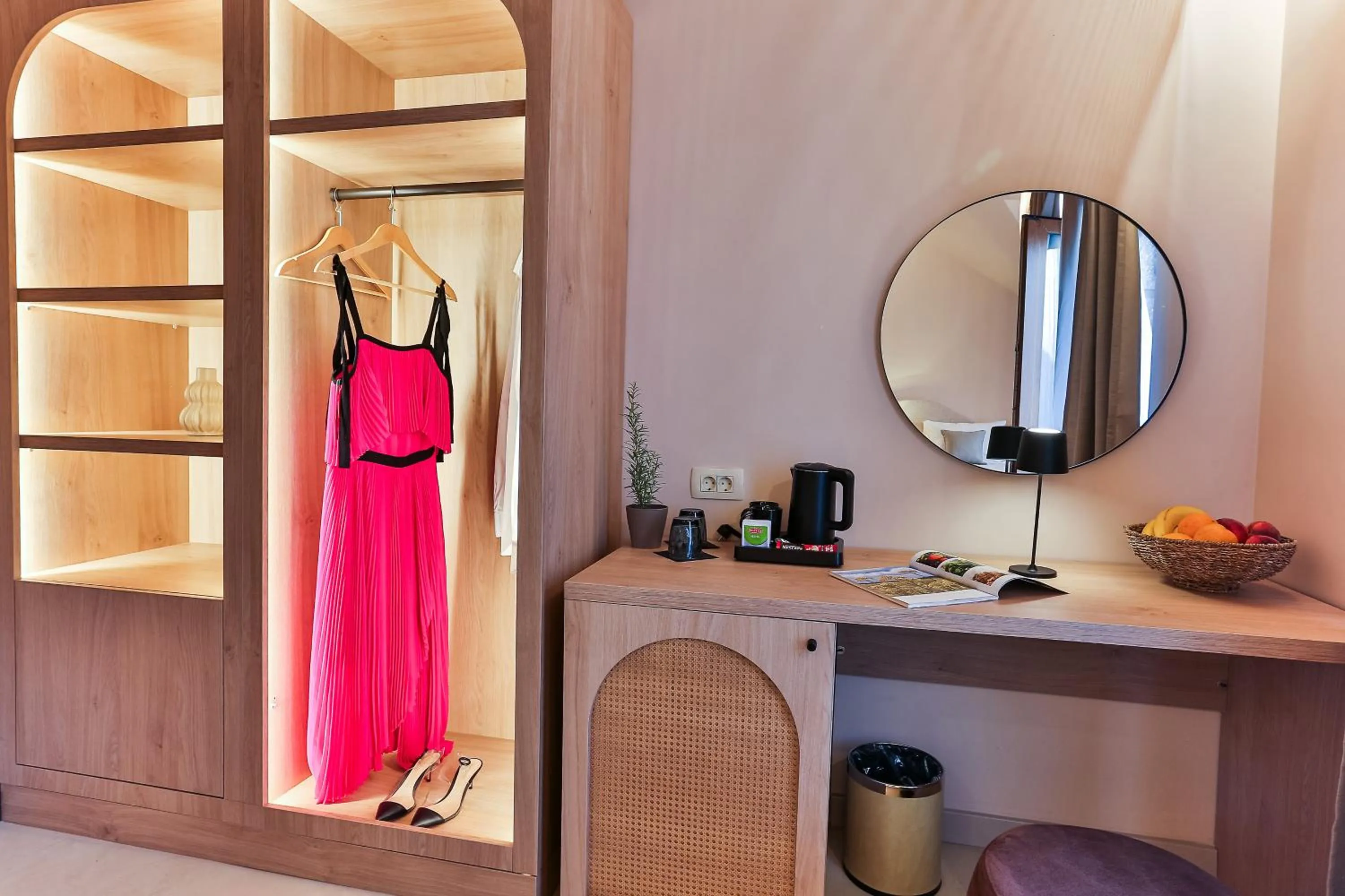 wardrobe in Boutique hotel Ruzmarin SPA & Garden by Aycon