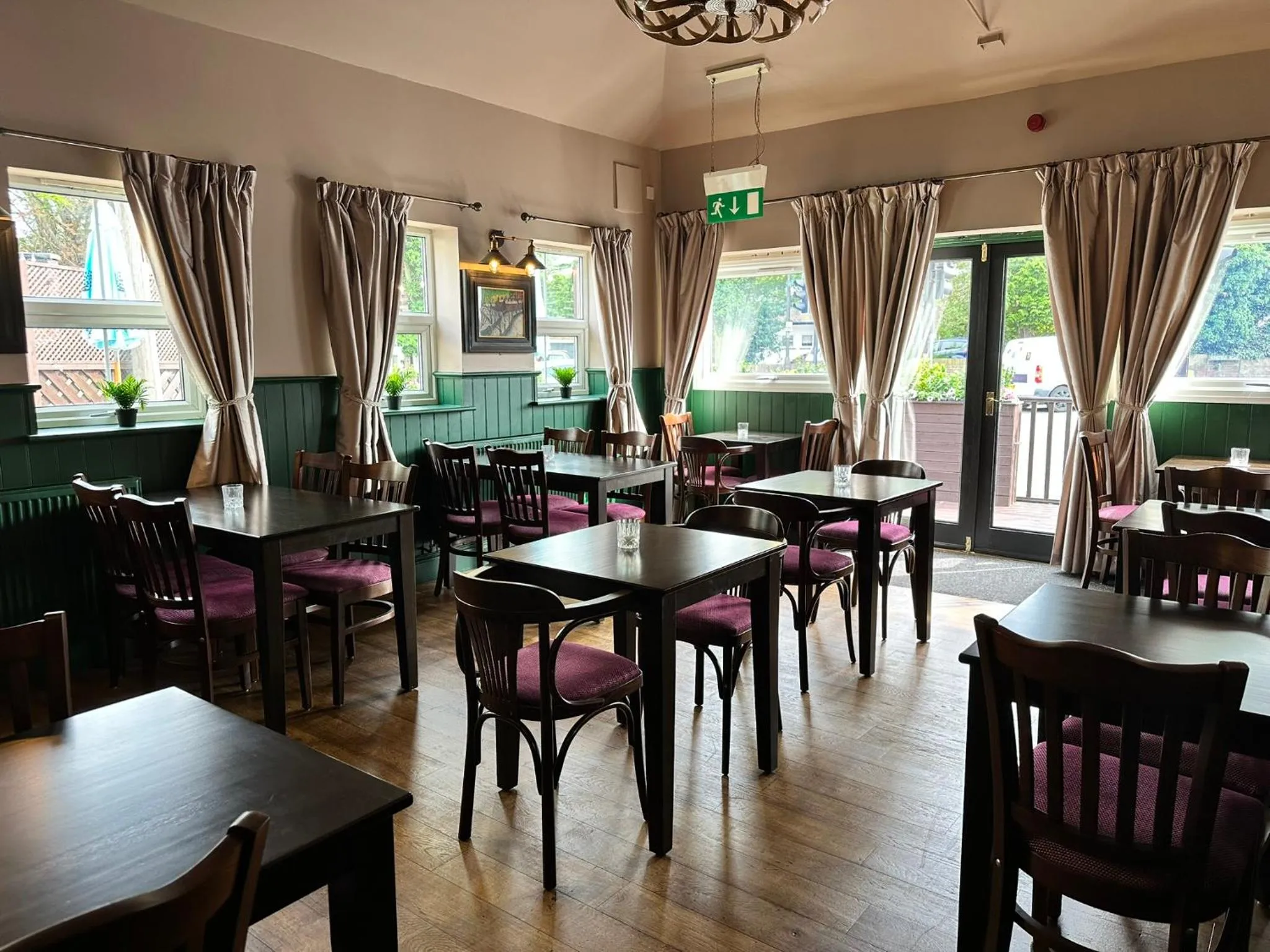 Restaurant/places to eat in The Prince Albert Pub & Hotel with onsite FREE PARKING 2 minutes from Legoland