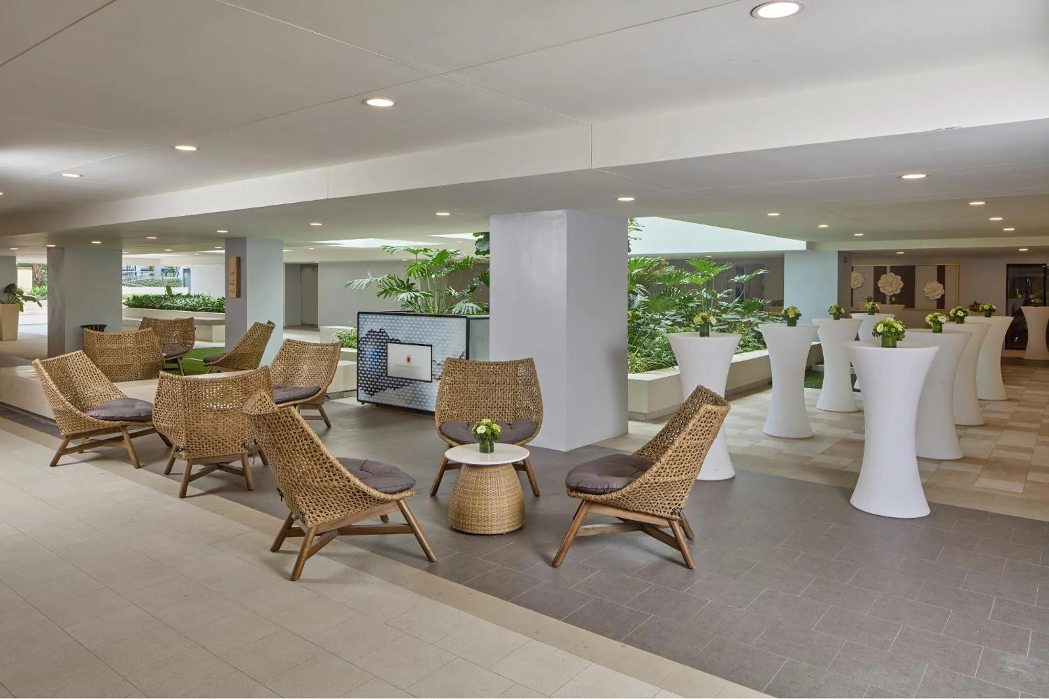 Garden in Grand Westside Manila Bay