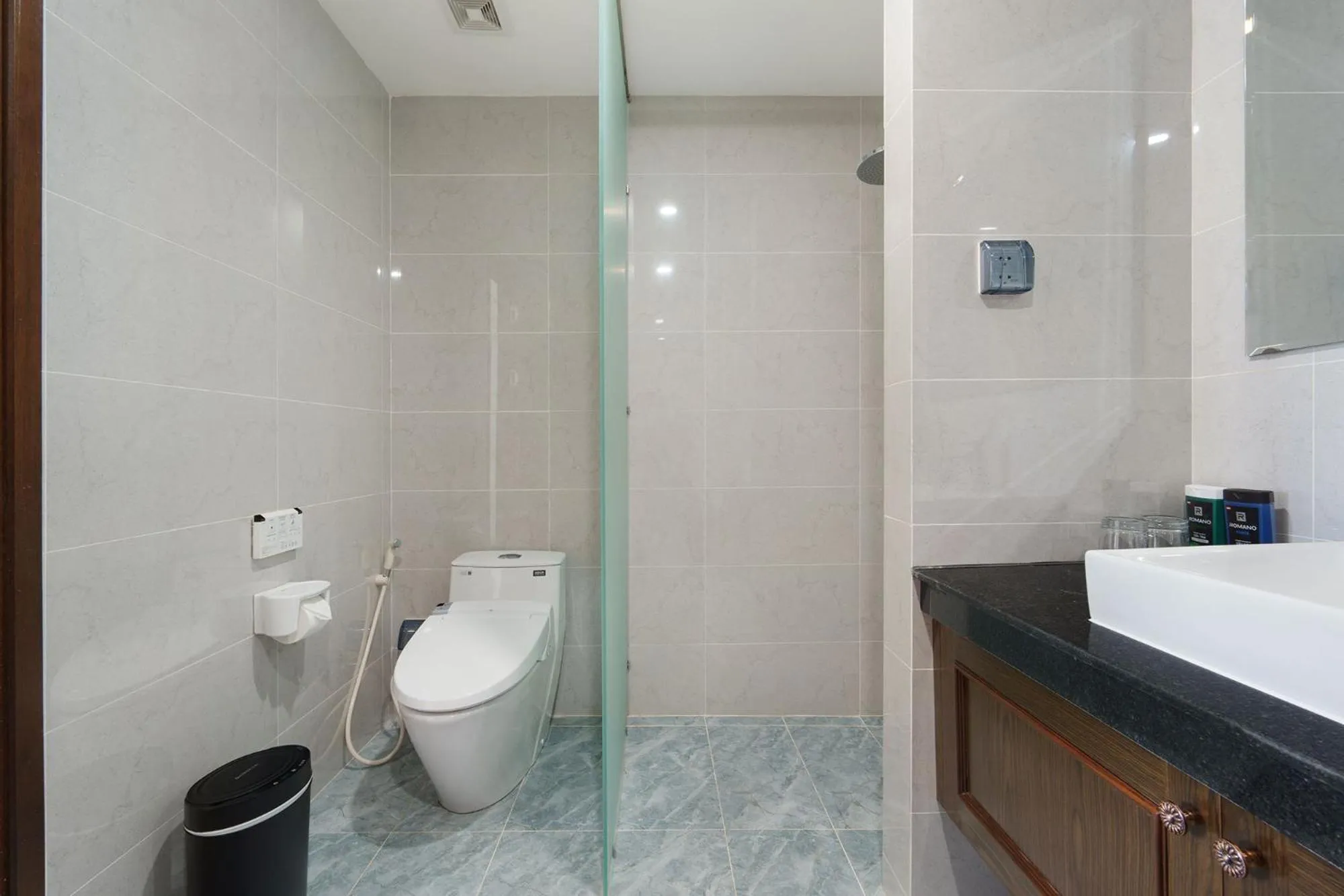 Toilet in Victory Hotel Vung Tau - New Wing