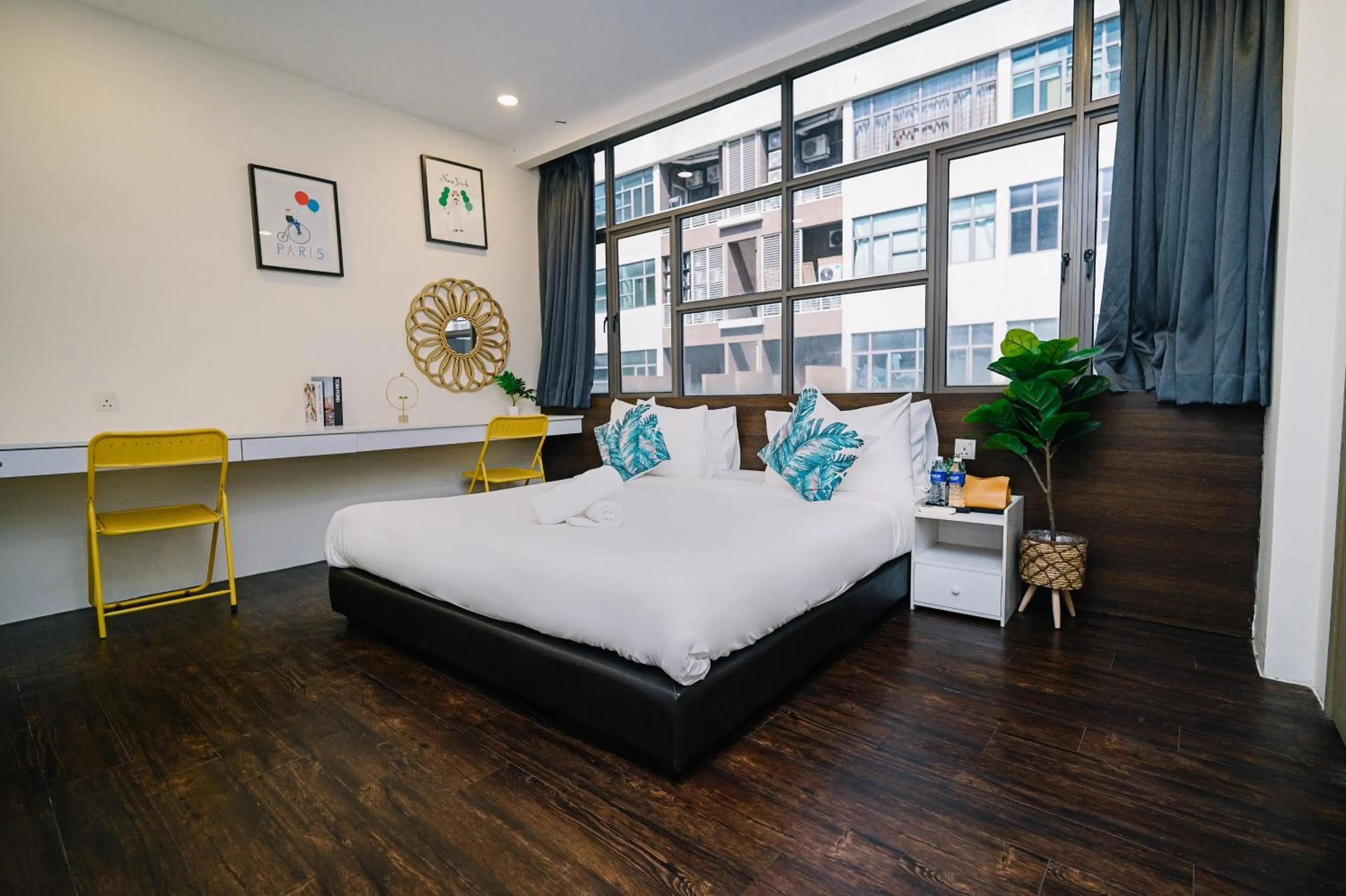 Bed in Swing & Pillows - Z Hotel Cyberjaya