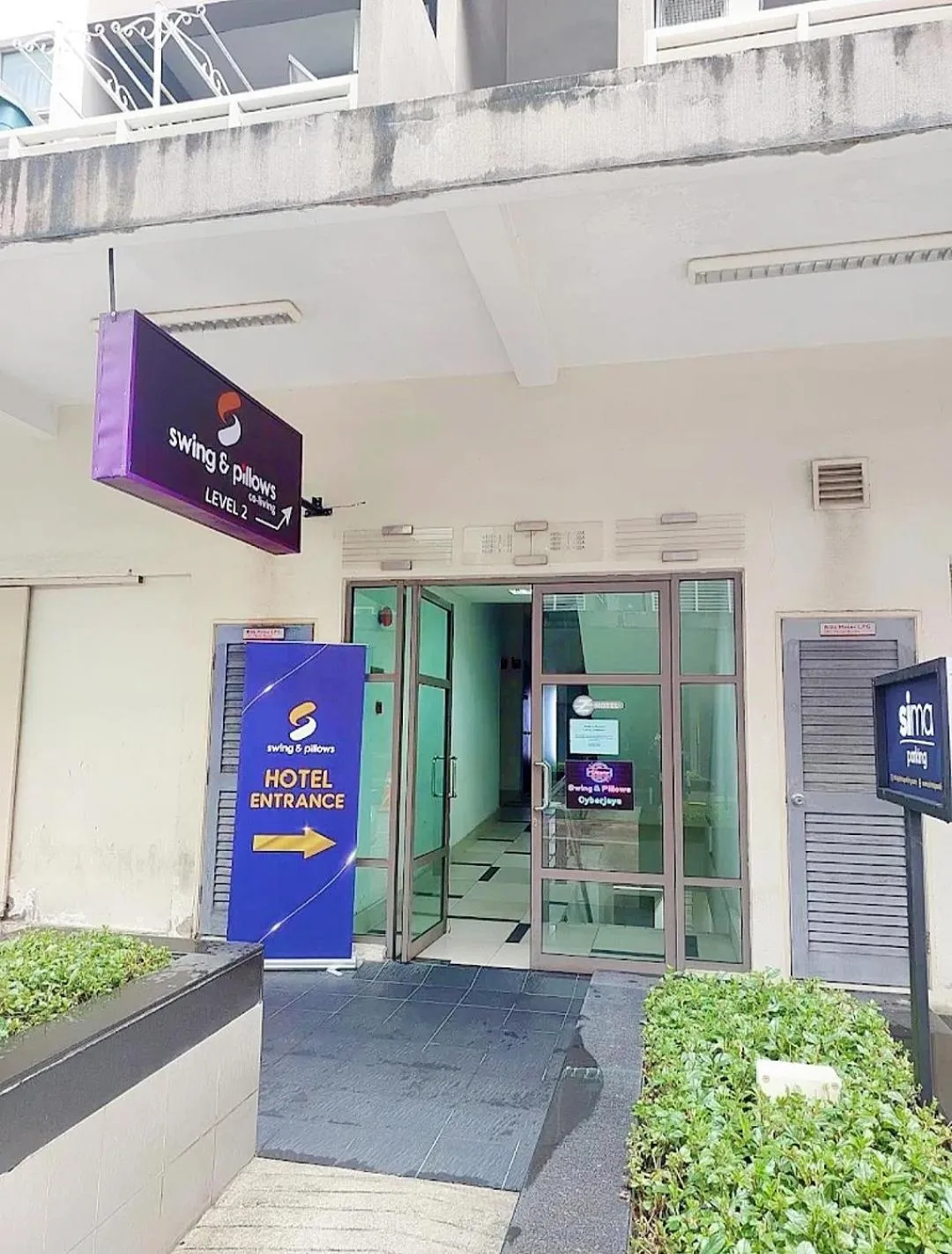 Facade/entrance in Swing & Pillows - Z Hotel Cyberjaya