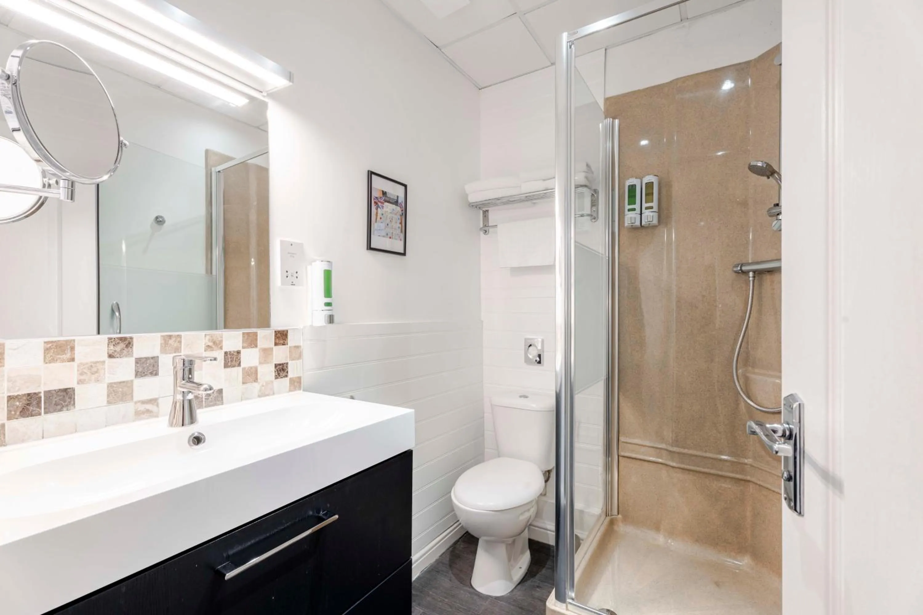 Bathroom in The Melita