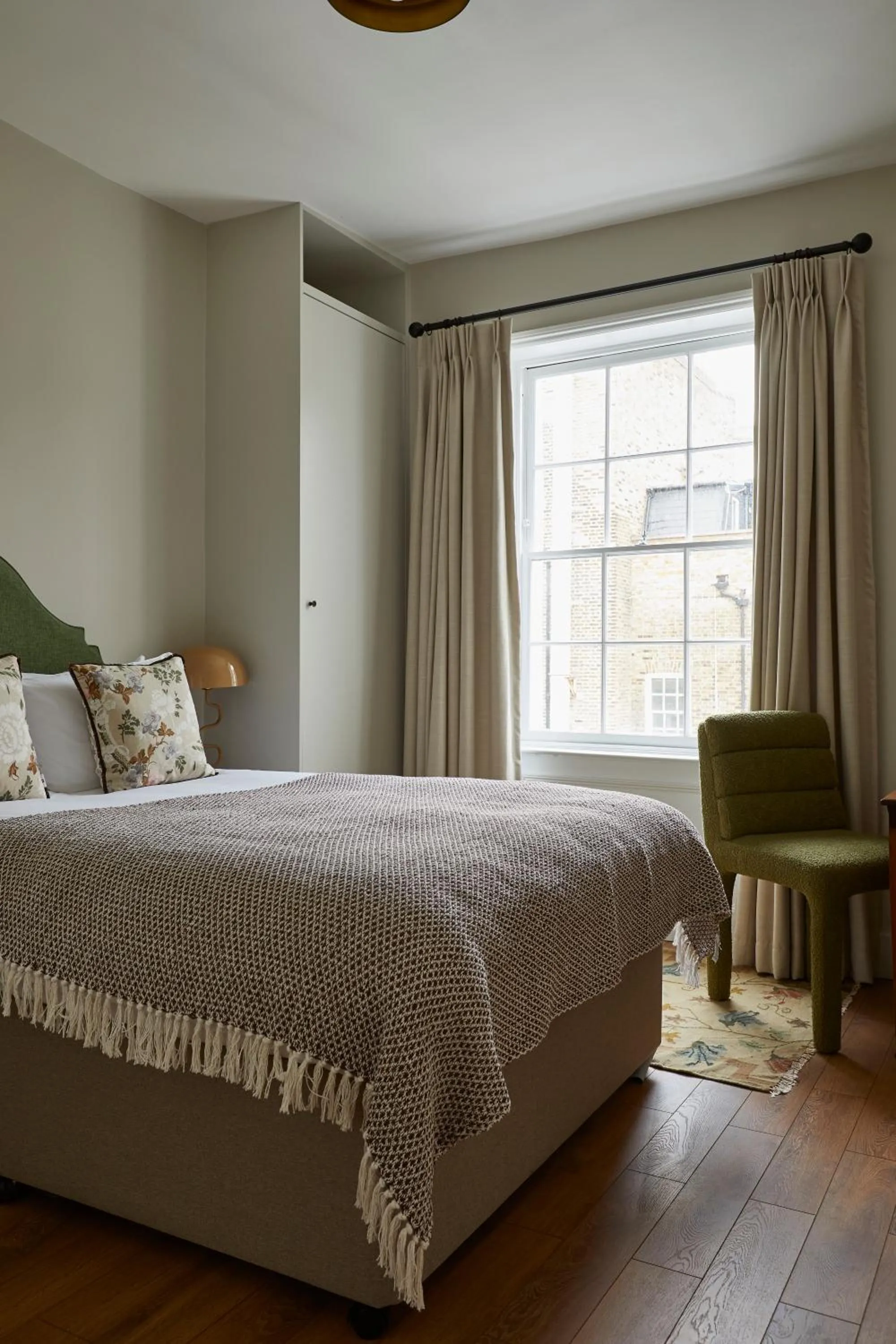 Photo of the whole room, Bed in Georgian House Hotel