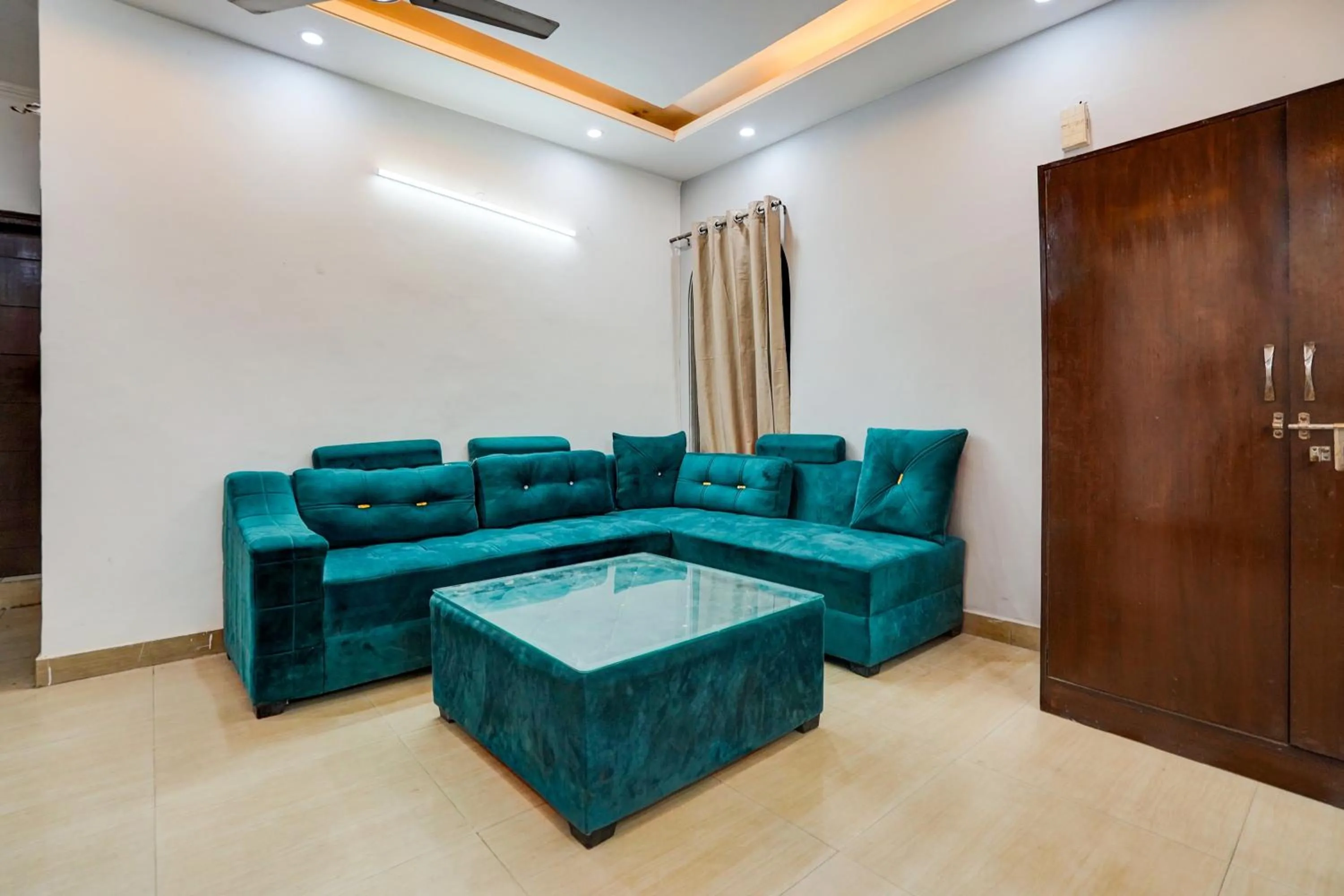 Lobby or reception in Hotel O Silver Key KD plaza Near Saket Metro station
