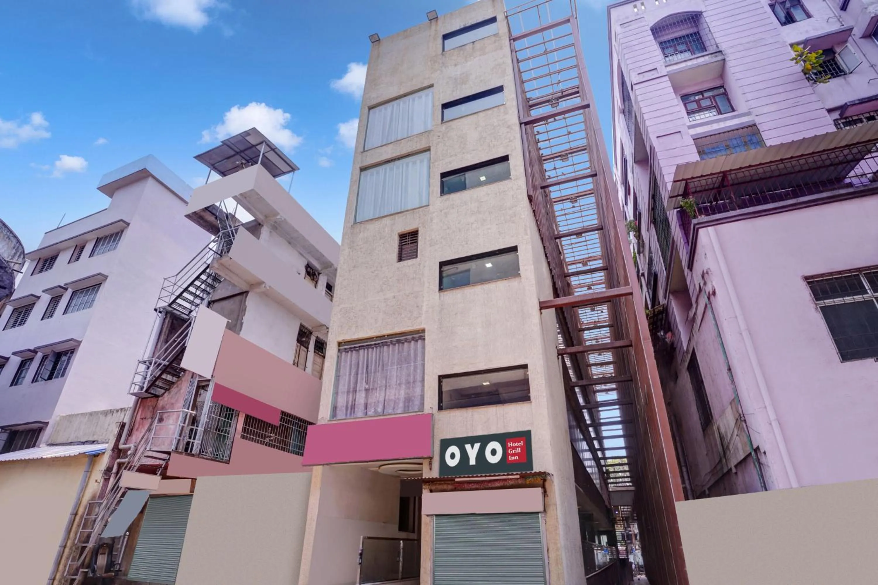 Facade/entrance in Super Hotel O Grill Inn