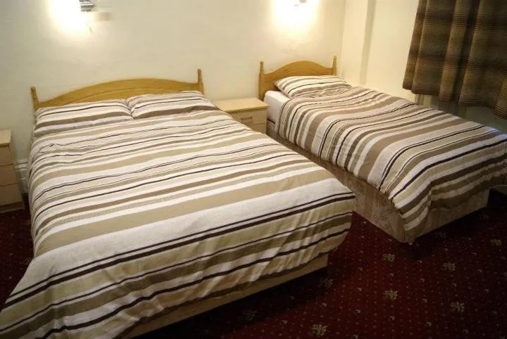 Bed in Stanley House Hotel