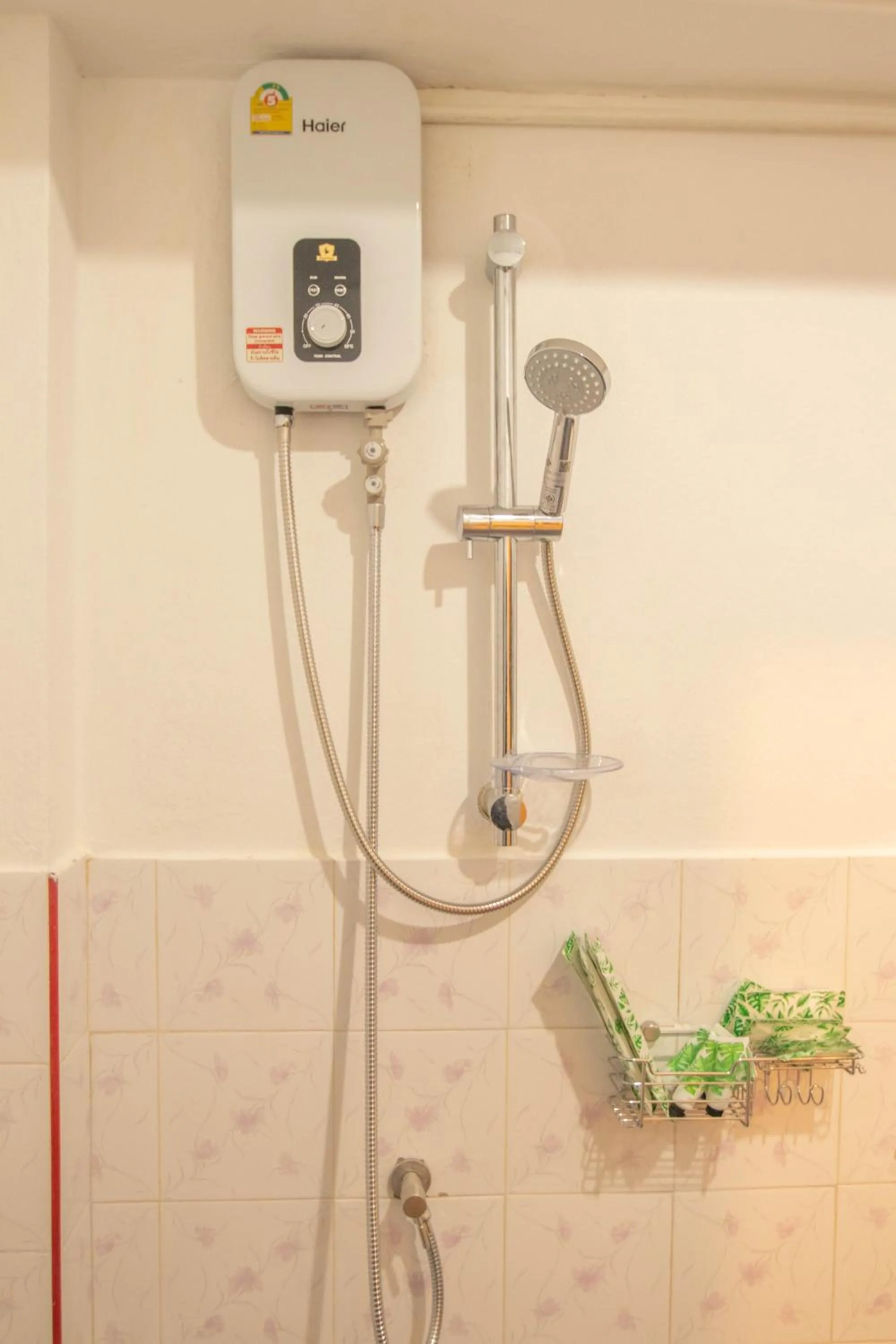 Bathroom in Maiiam Guesthouse Patong