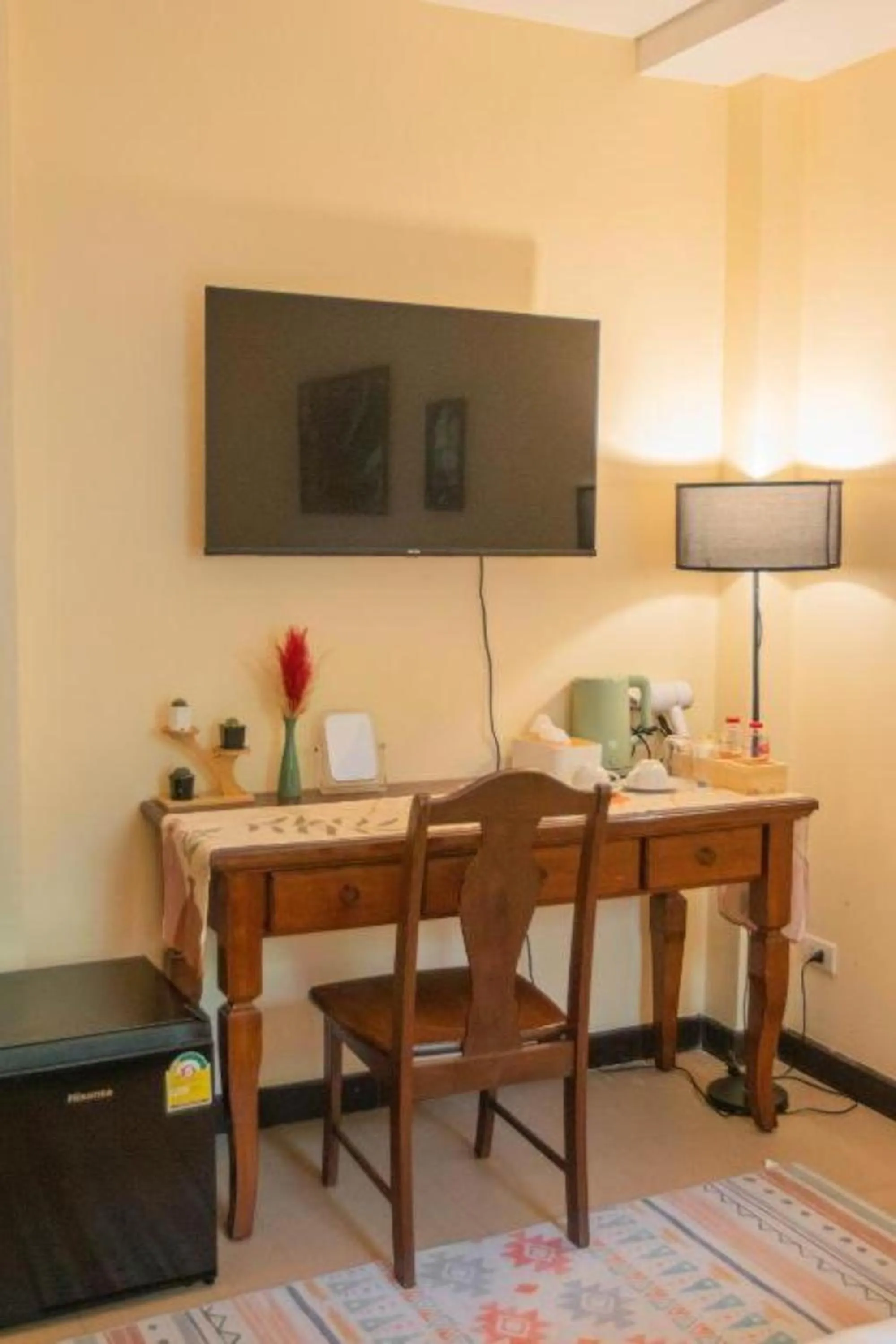 TV and multimedia in Maiiam Guesthouse Patong