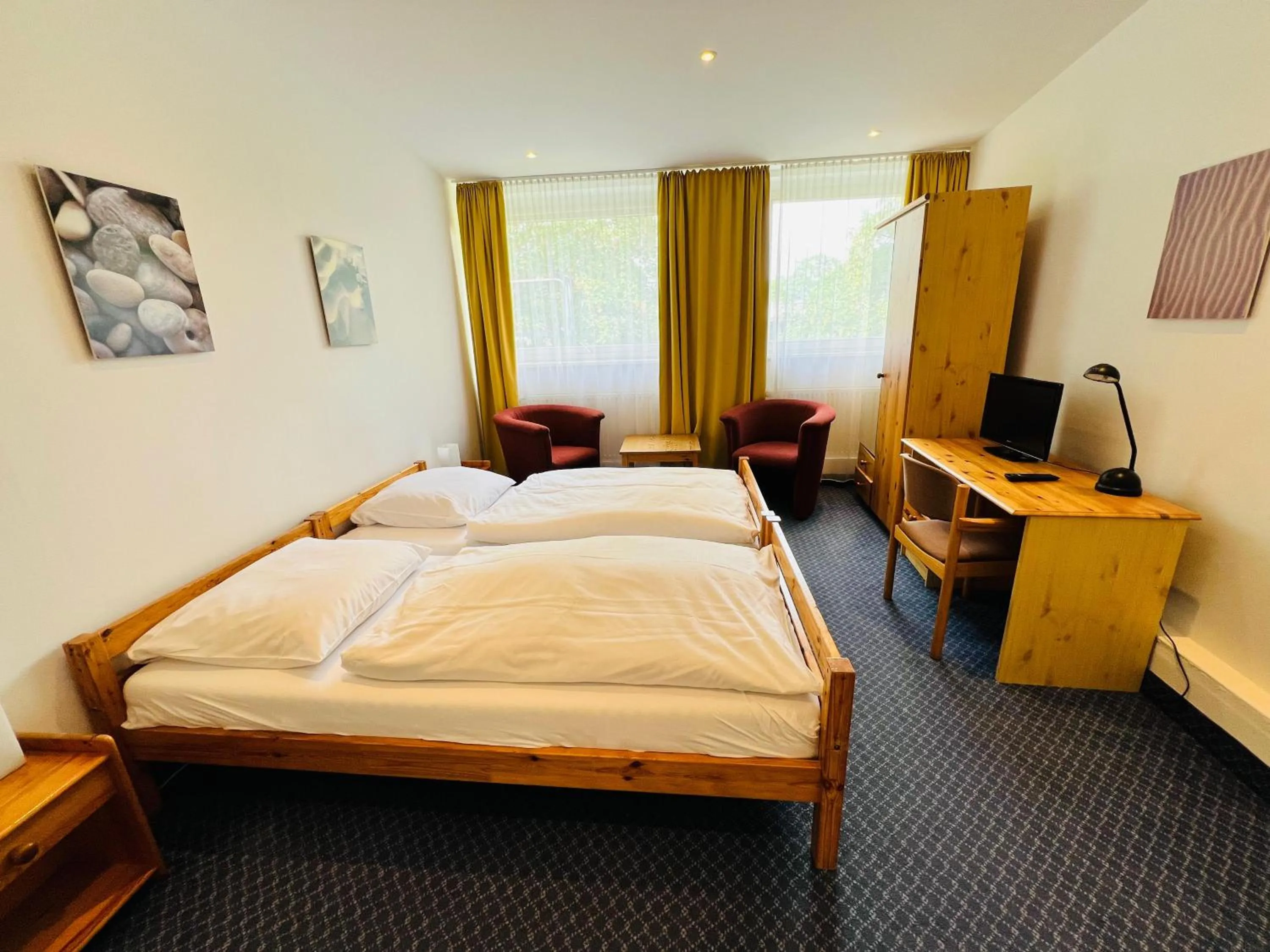 Photo of the whole room, Bed in City Apartment Hotel Hamburg