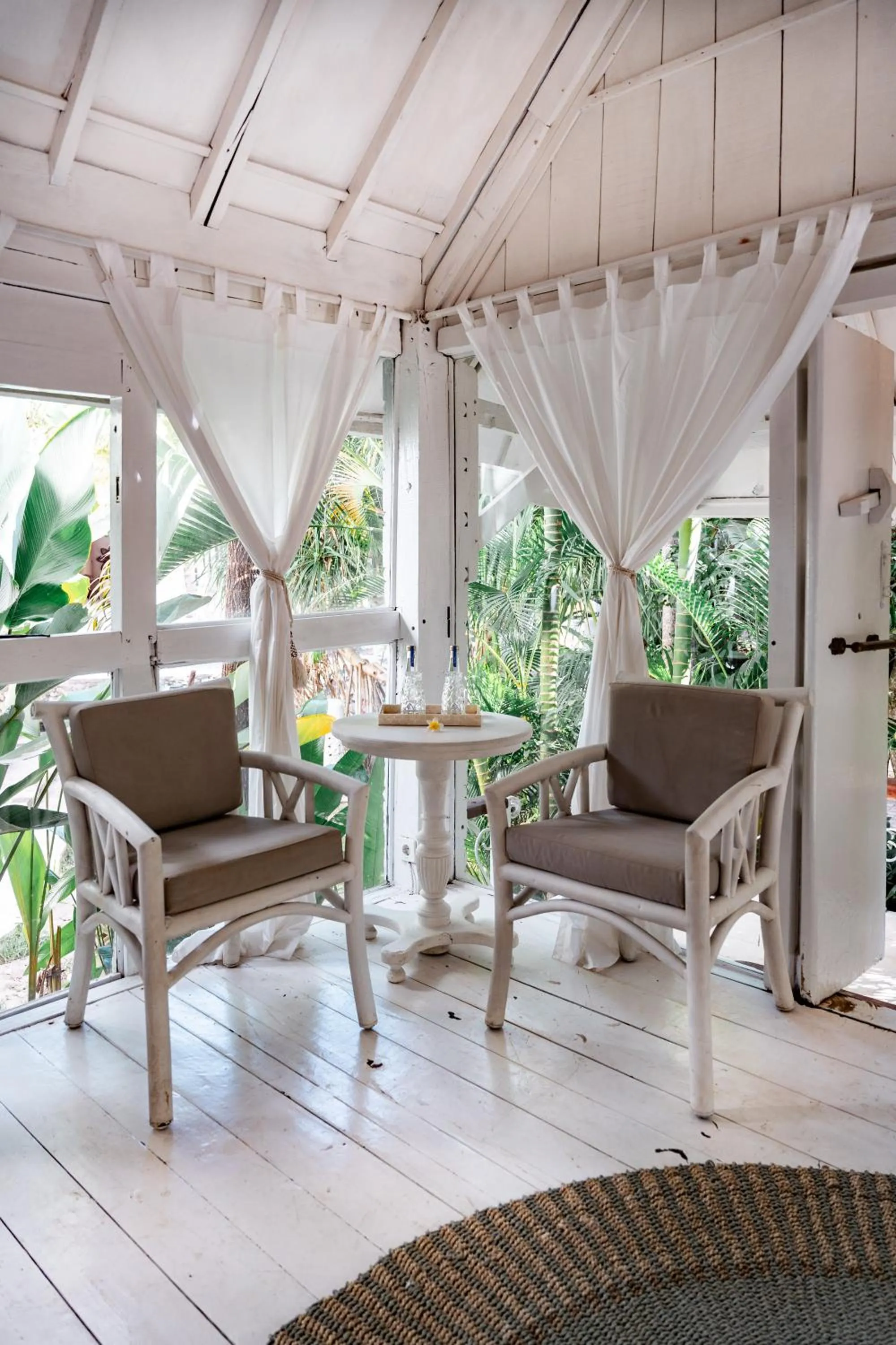 Seating area in La Santa Rosa