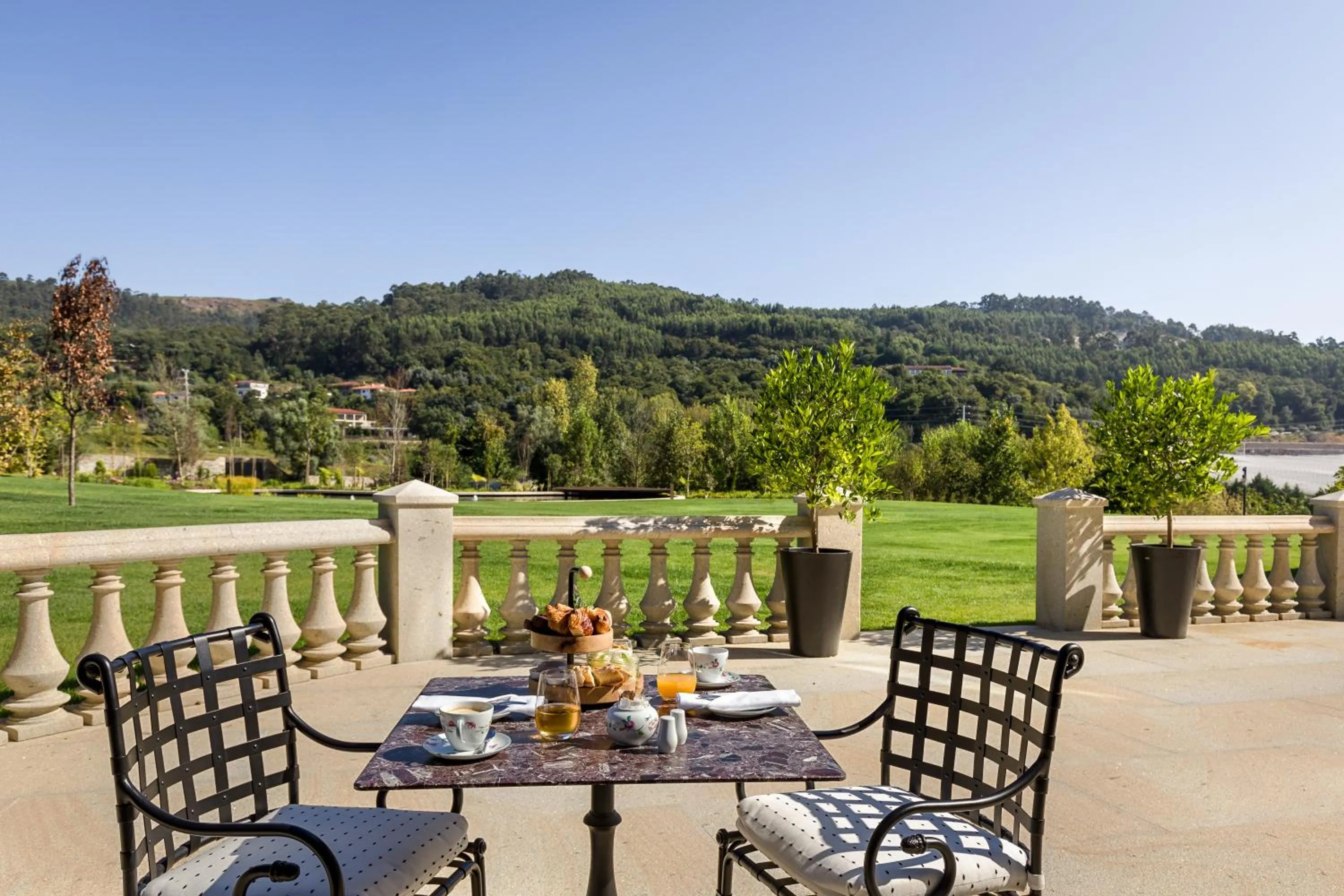 Restaurant/places to eat in Maison Albar - Amoure - The Leading Hotels of the World