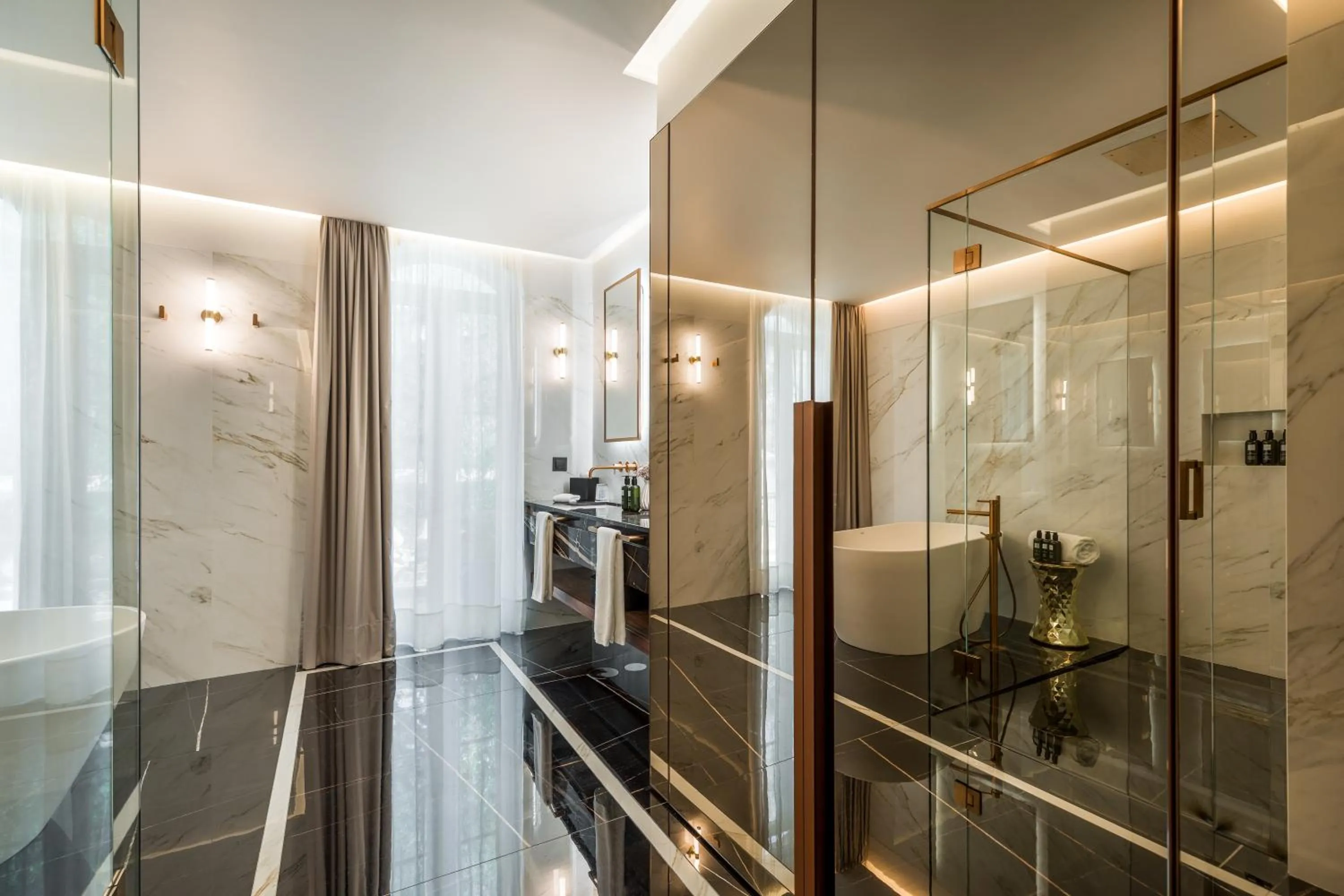 Bathroom in Maison Albar - Amoure - The Leading Hotels of the World