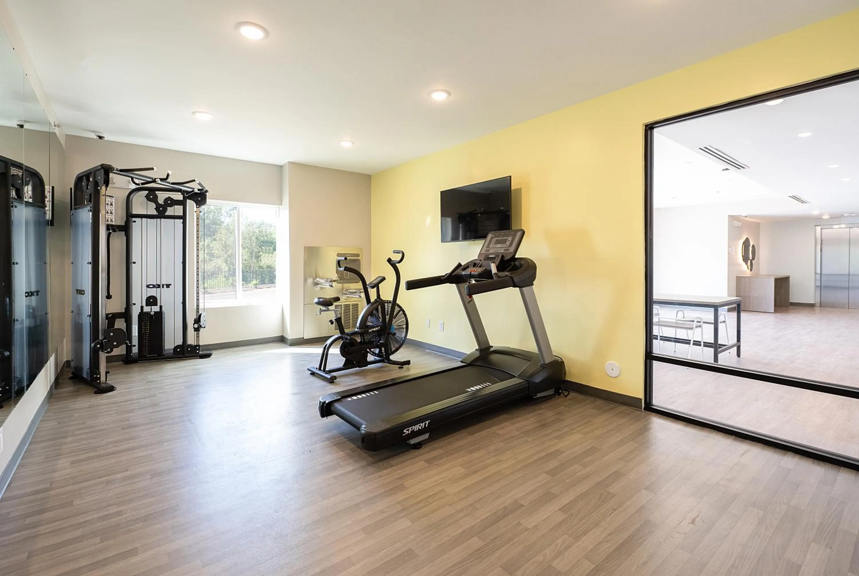 Fitness centre/facilities in ECHO Suites Extended Stay by Wyndham Spartanburg