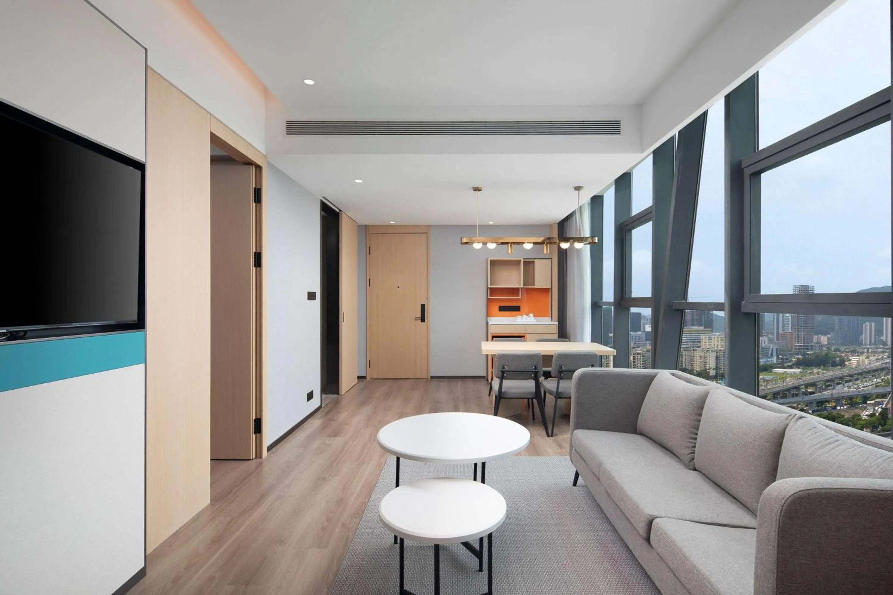 Photo of the whole room in Days Inn by Wyndham Zhuhai Gongbei Port