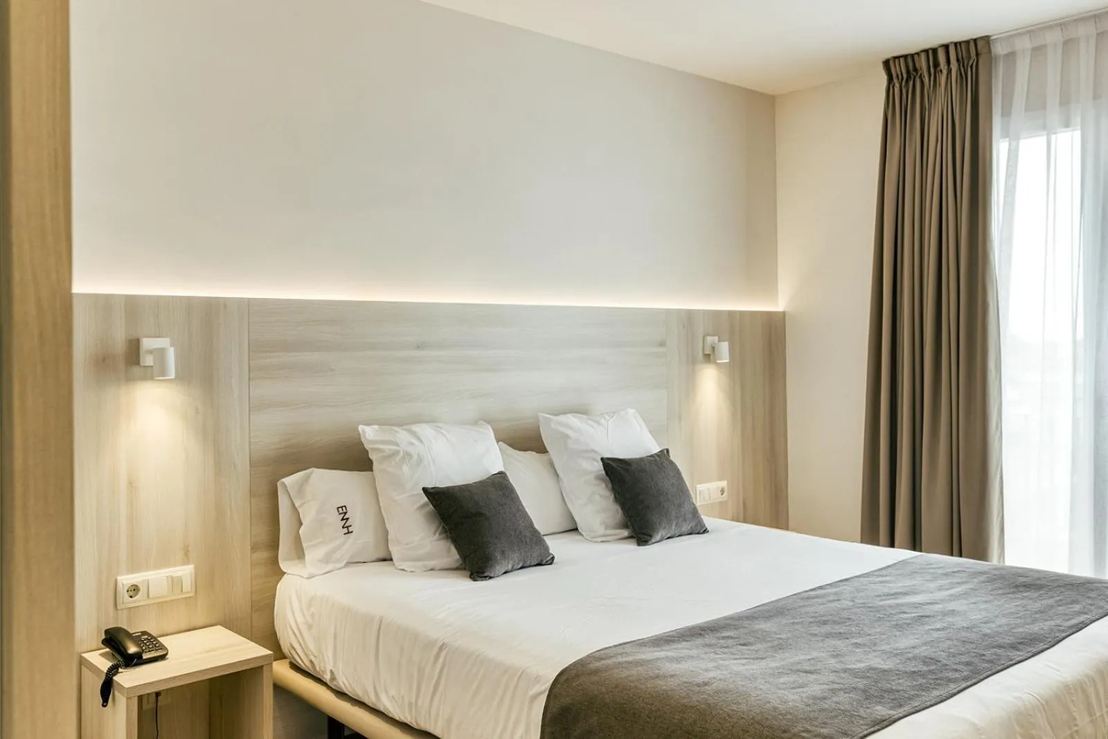 Bed in Hotel Emporium - Adults Only