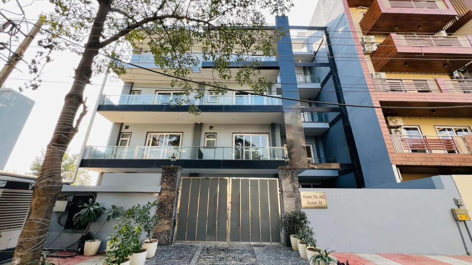 Property building in BluO Medicity - Boutique Hotel Gurgaon