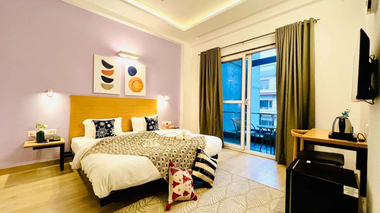 Bed in BluO Medicity - Boutique Hotel Gurgaon