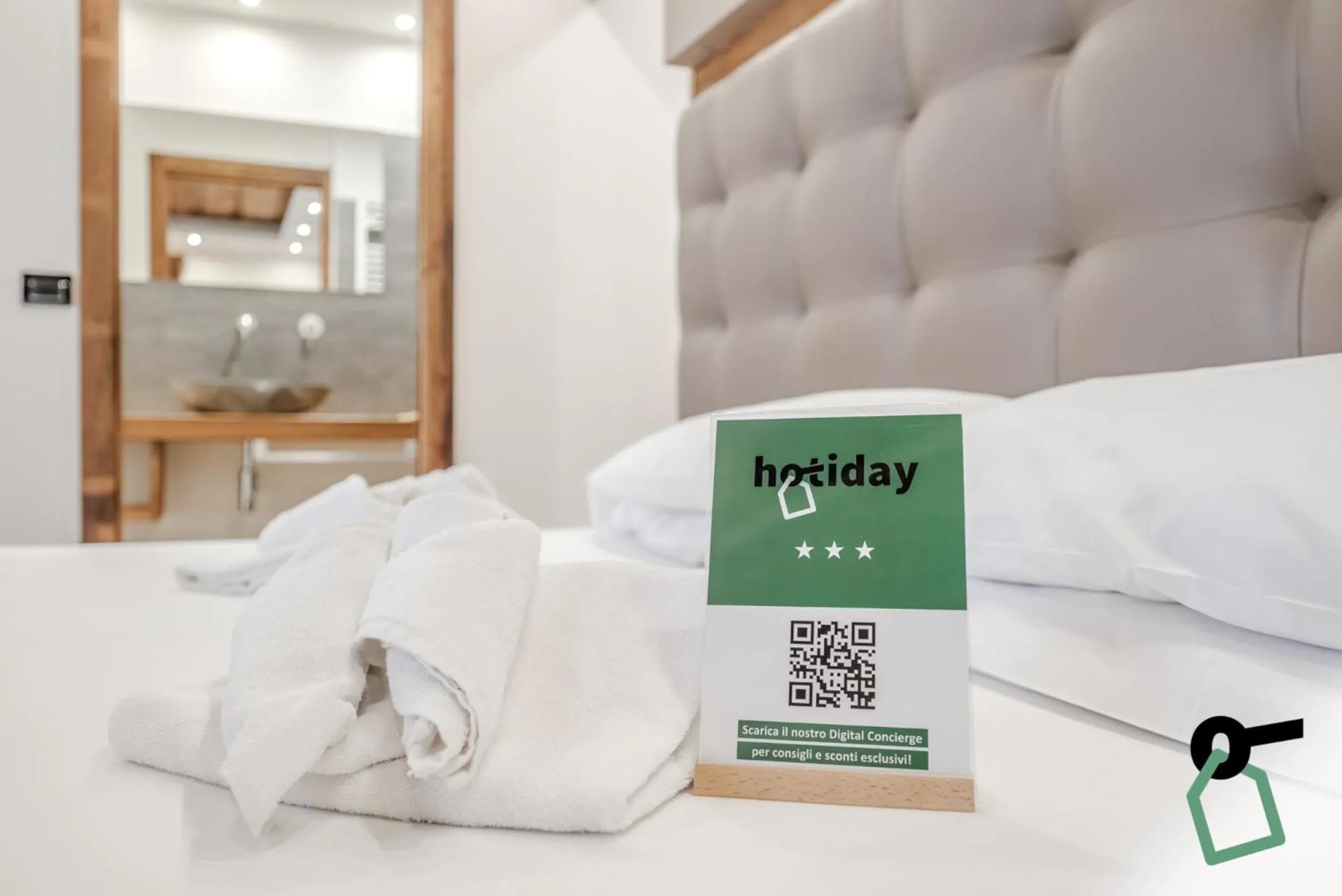 Bed in Hotiday Room Collection - Sauze Assietta