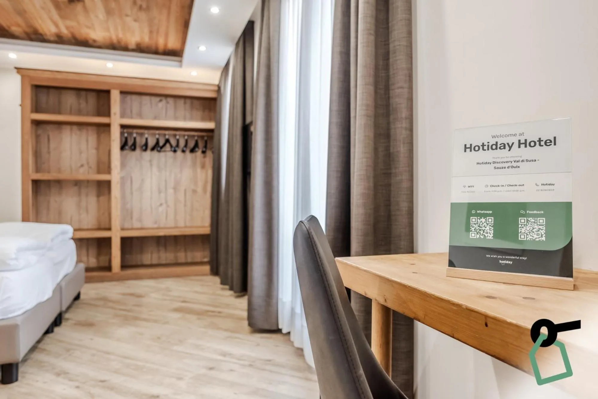 Bedroom, Bed in Hotiday Room Collection - Sauze Assietta