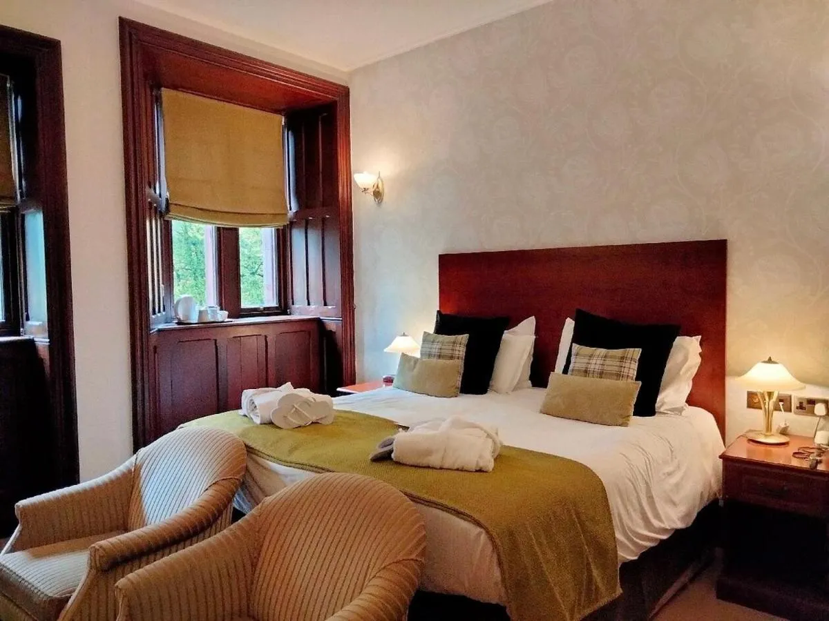 Bed in Appleby Manor Hotel & Garden Spa