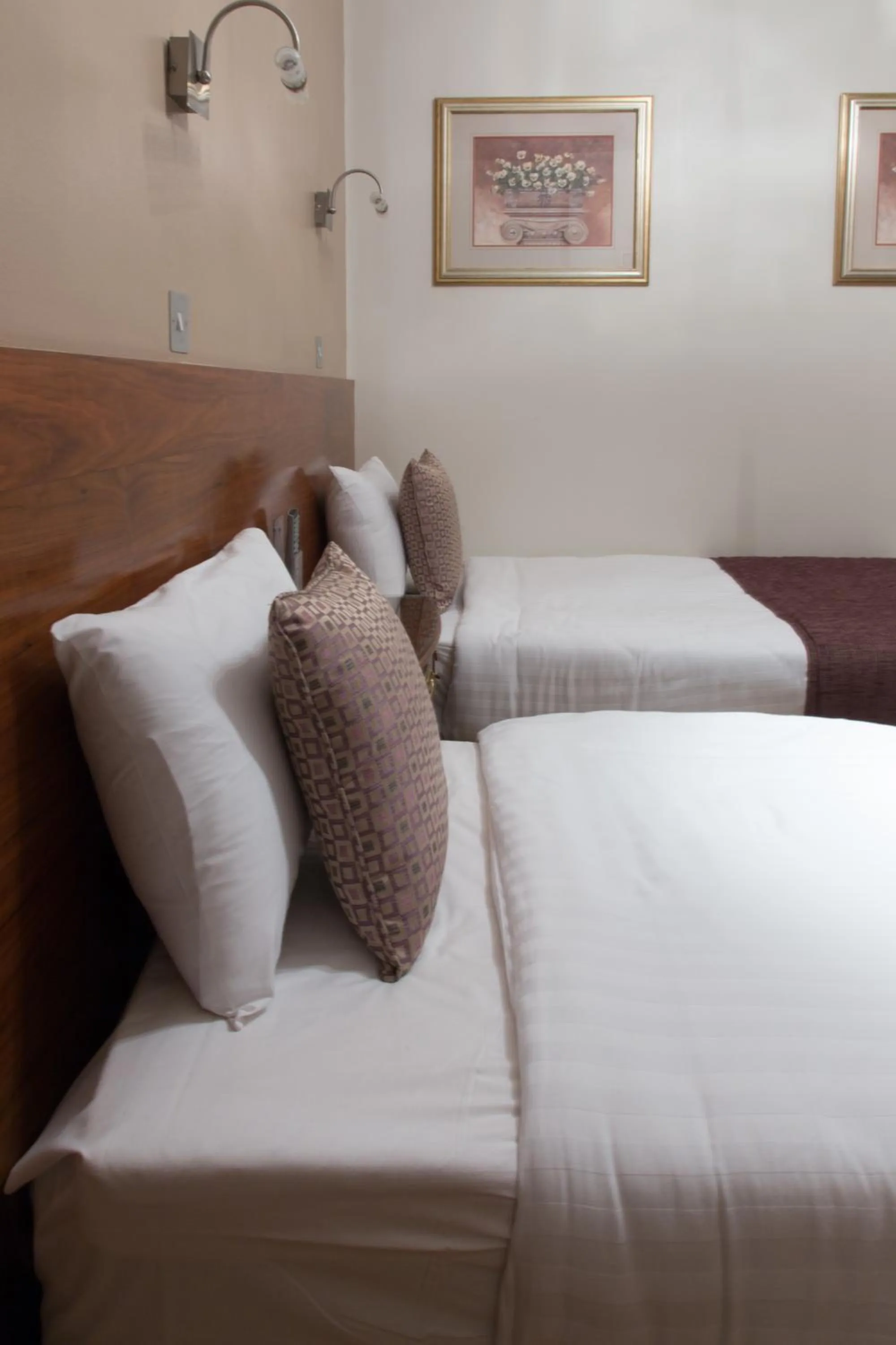 Decorative detail, Bed in Garden View Hotel