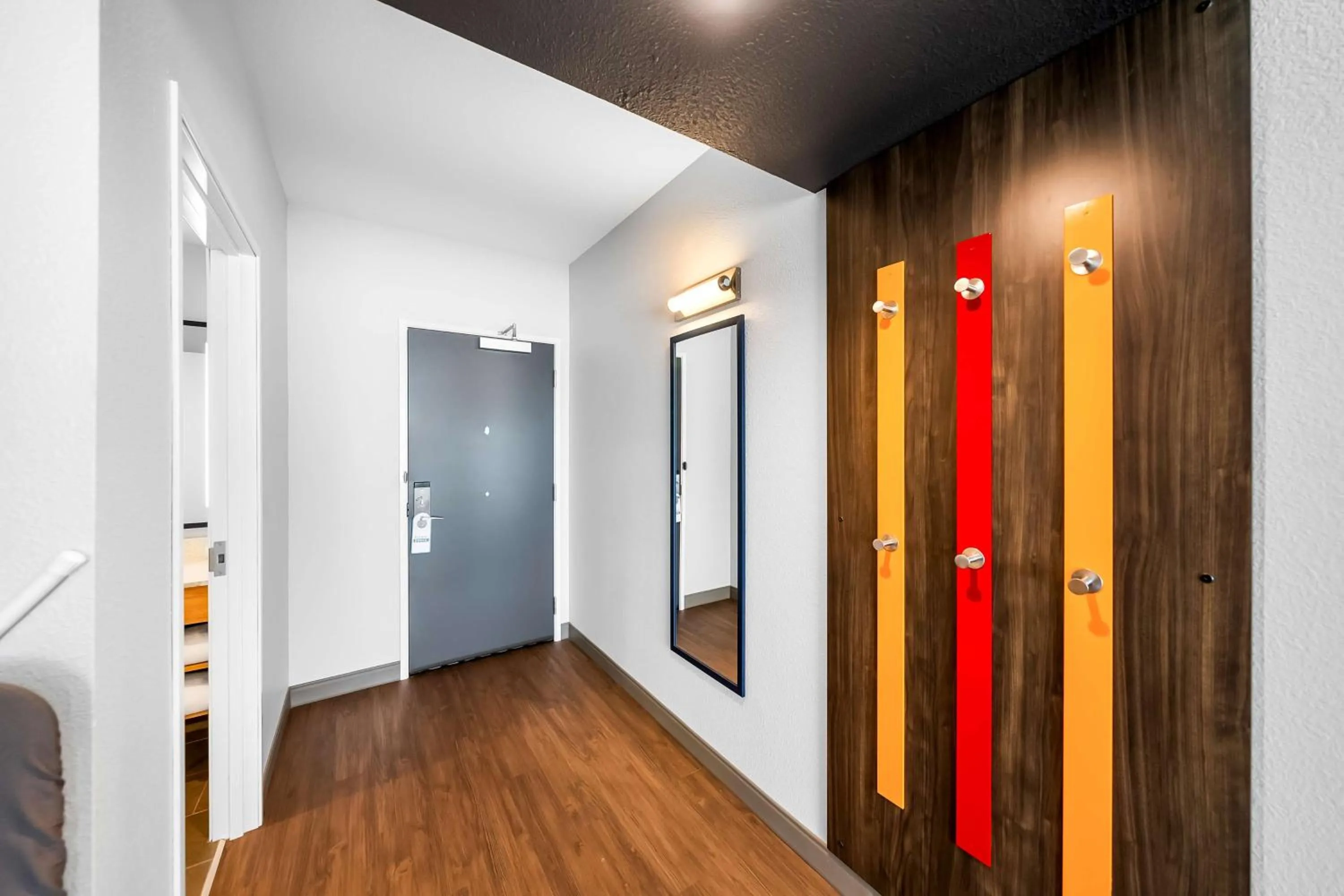 Photo of the whole room in Tru by Hilton Plano Hwy 75