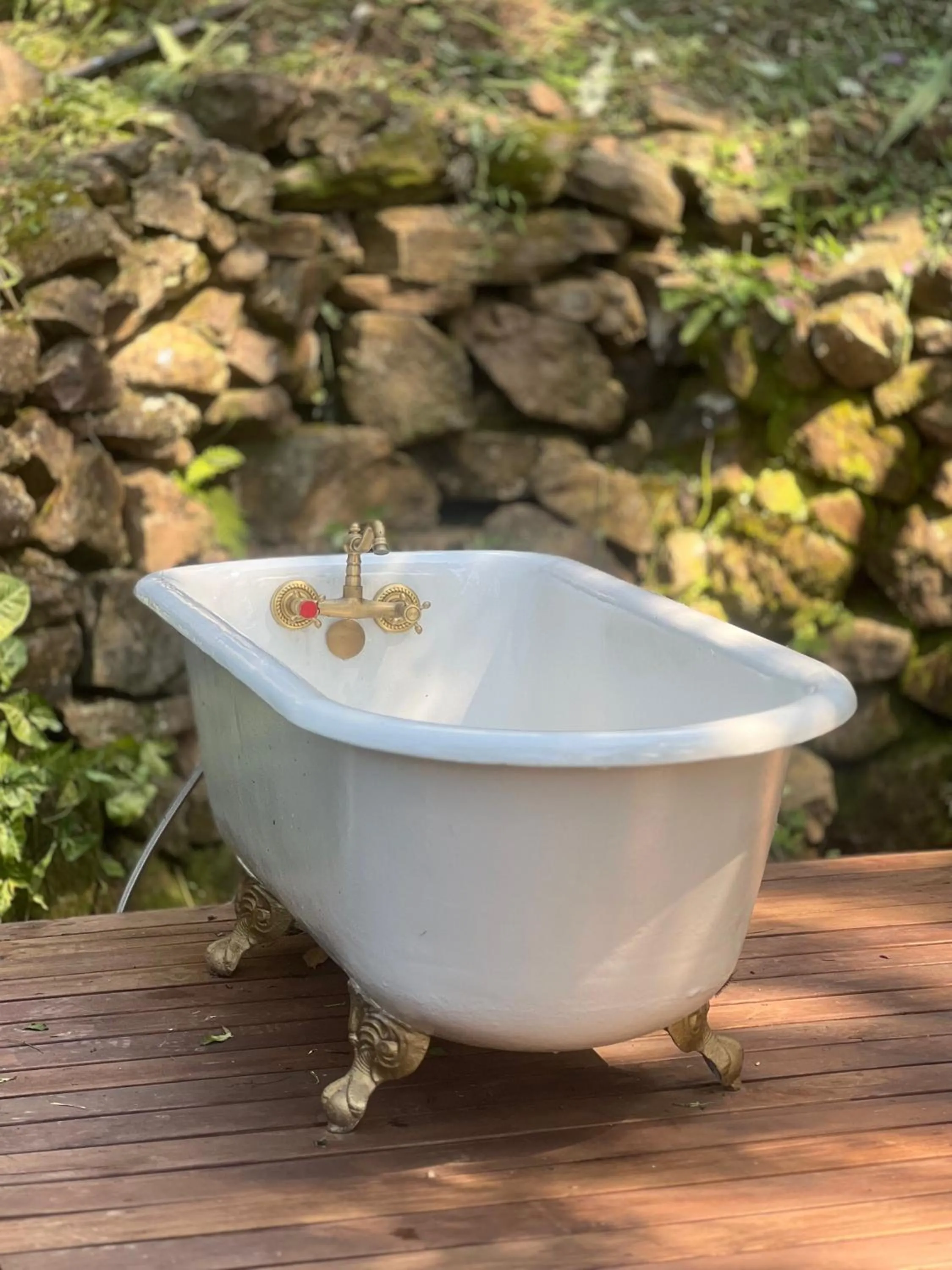 Bath in Taboo Refúgio