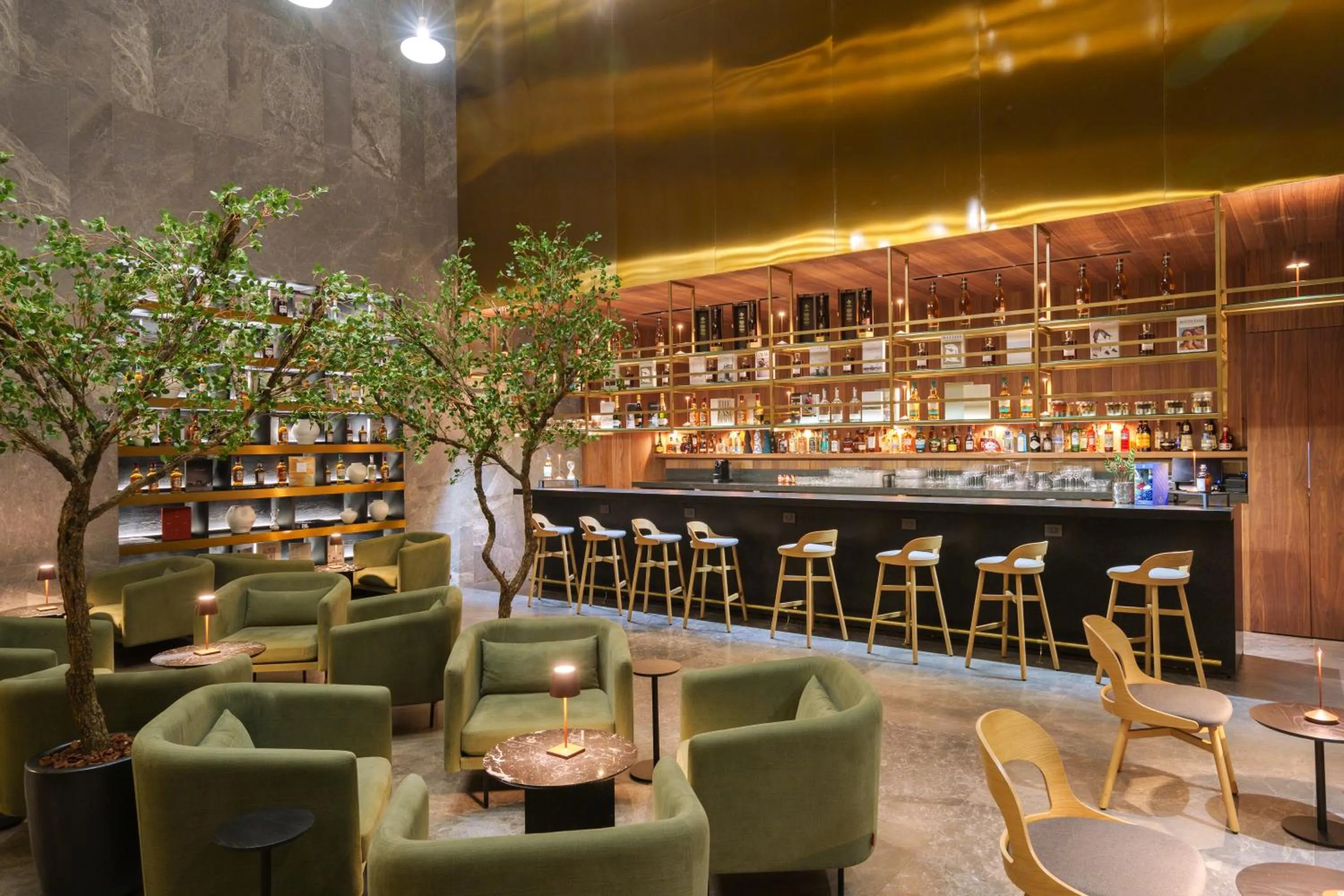 Lounge or bar in Presidente InterContinental Monterrey by IHG