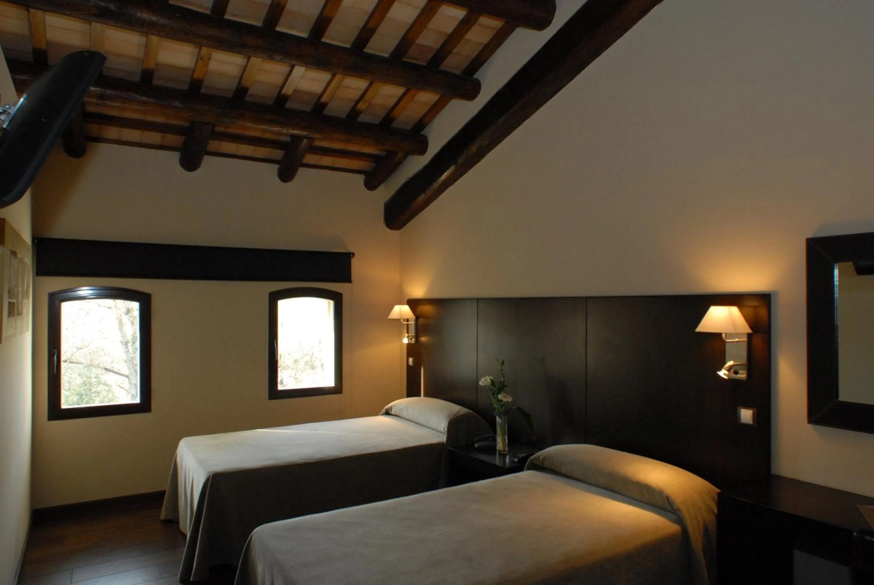 Photo of the whole room, Bed in Molí Blanc Hotel
