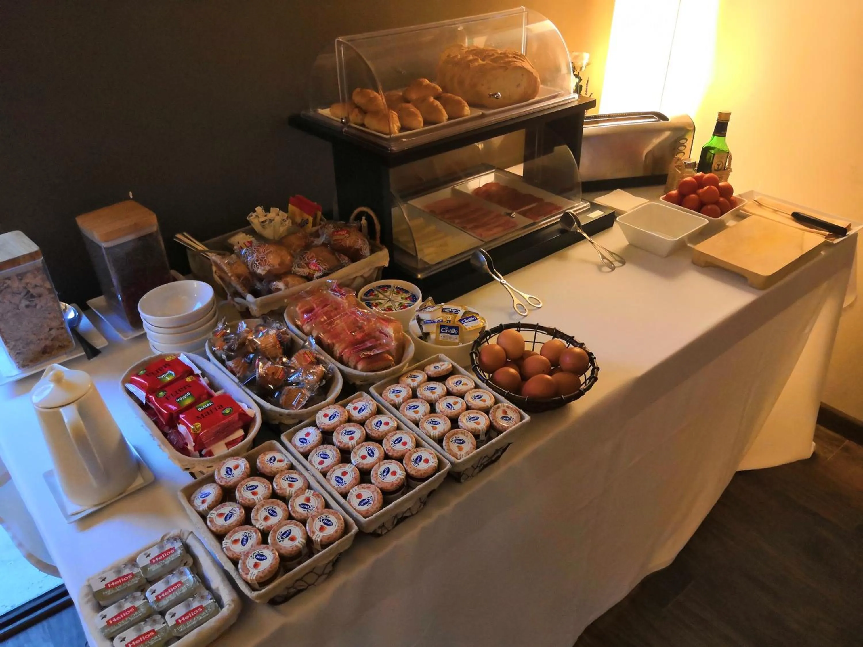 Food in Molí Blanc Hotel