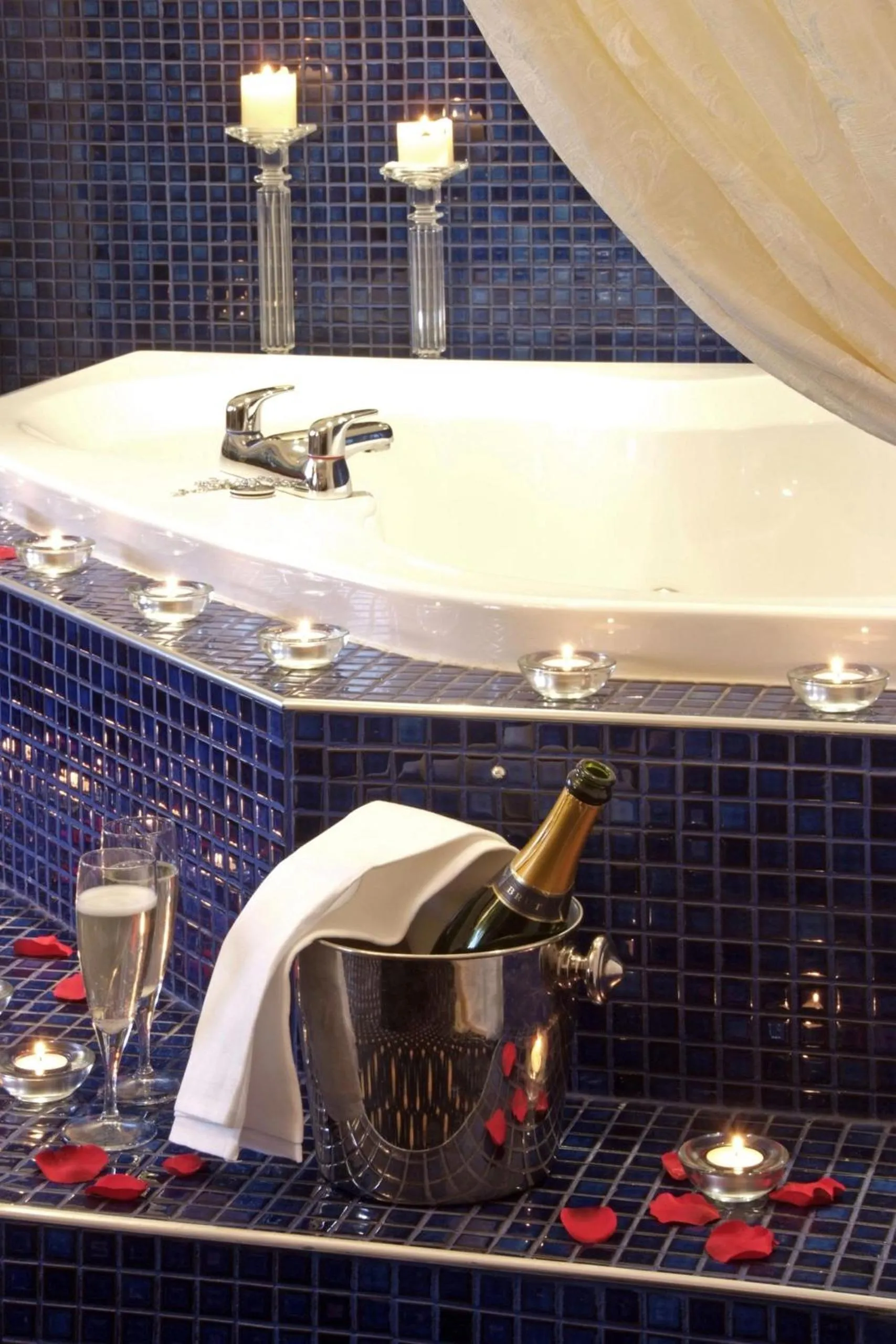 Bathroom in Durrant House Hotel