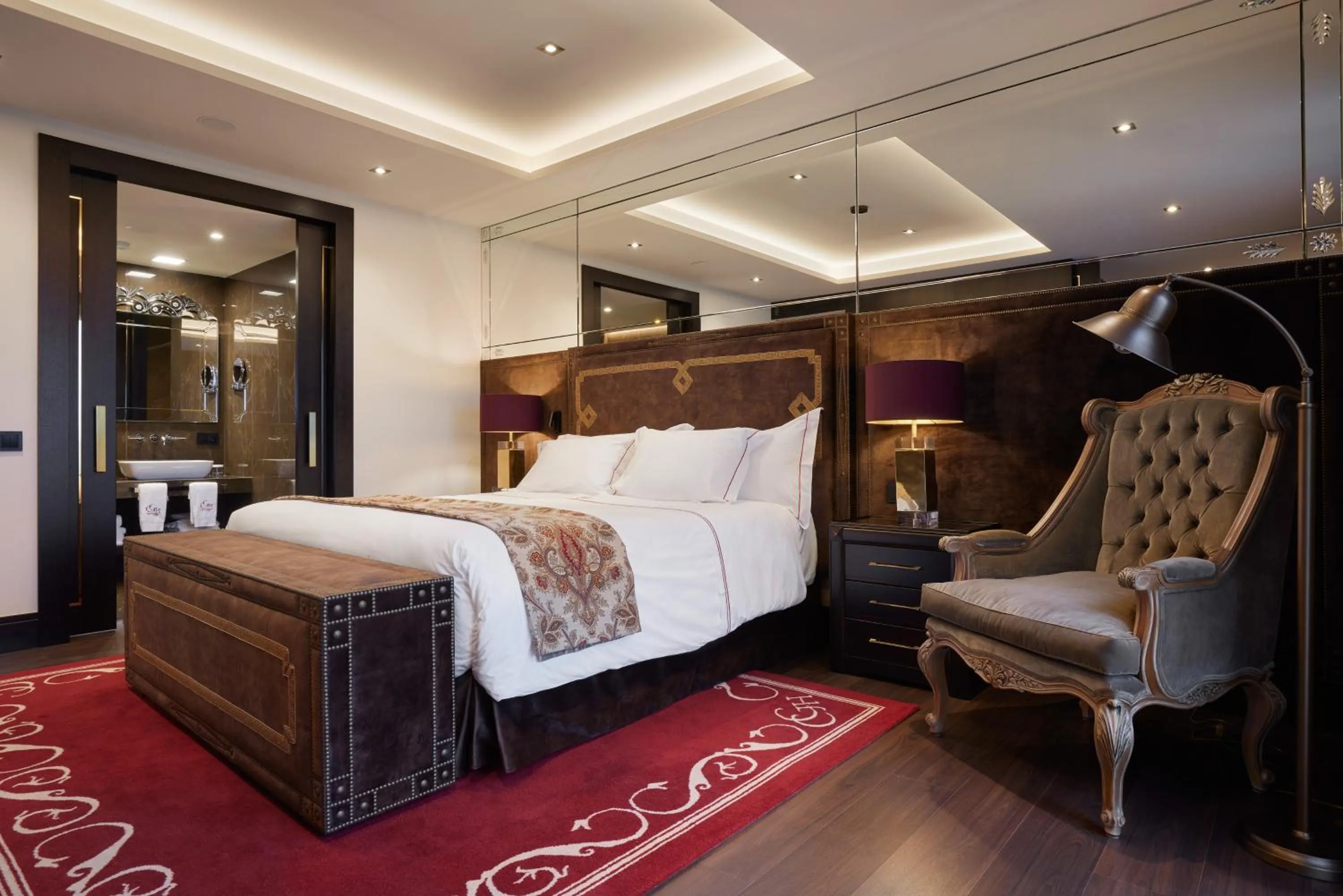 Bed in Hotel Castillo de Gorraiz&Spa