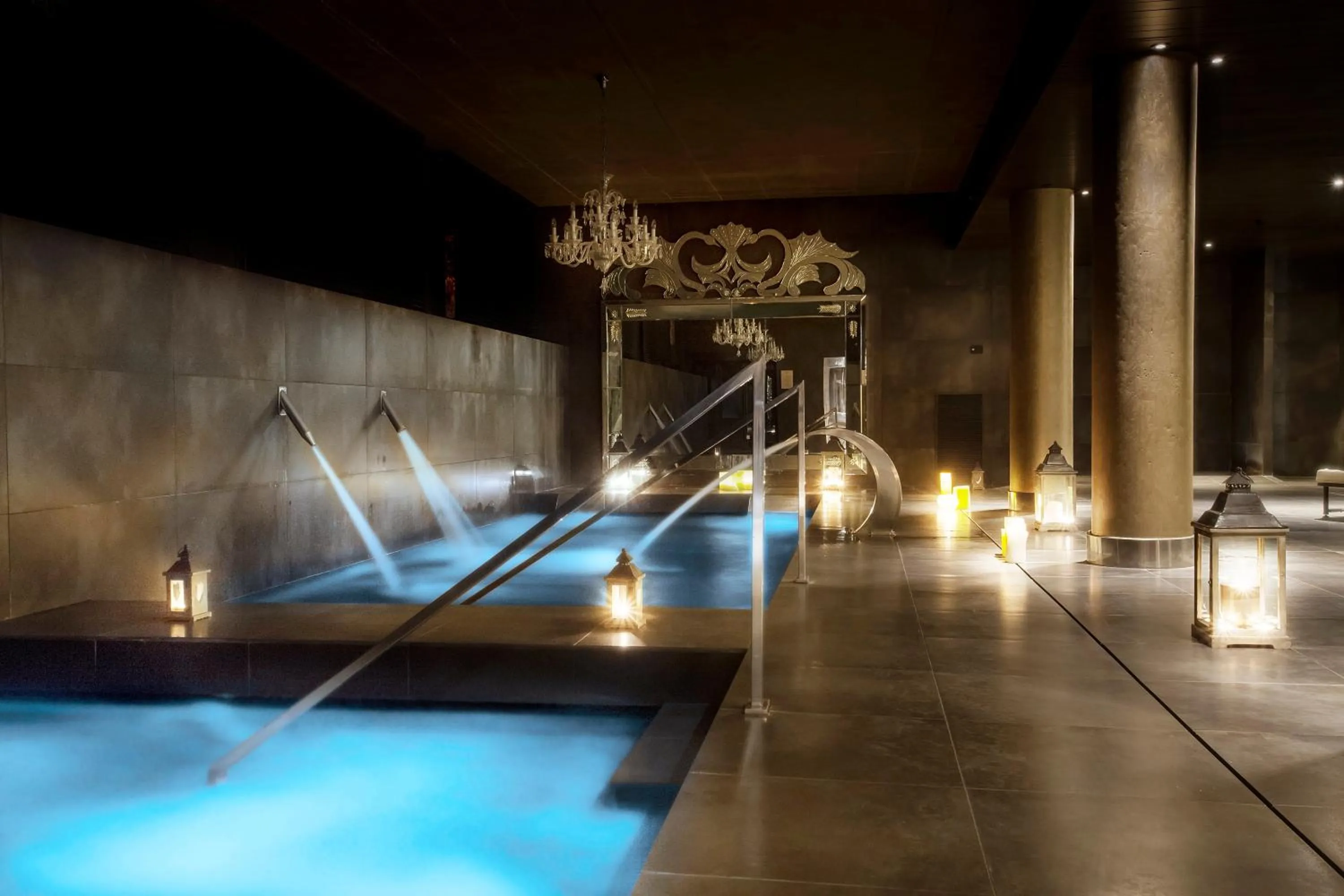 Night in Hotel Castillo de Gorraiz&Spa