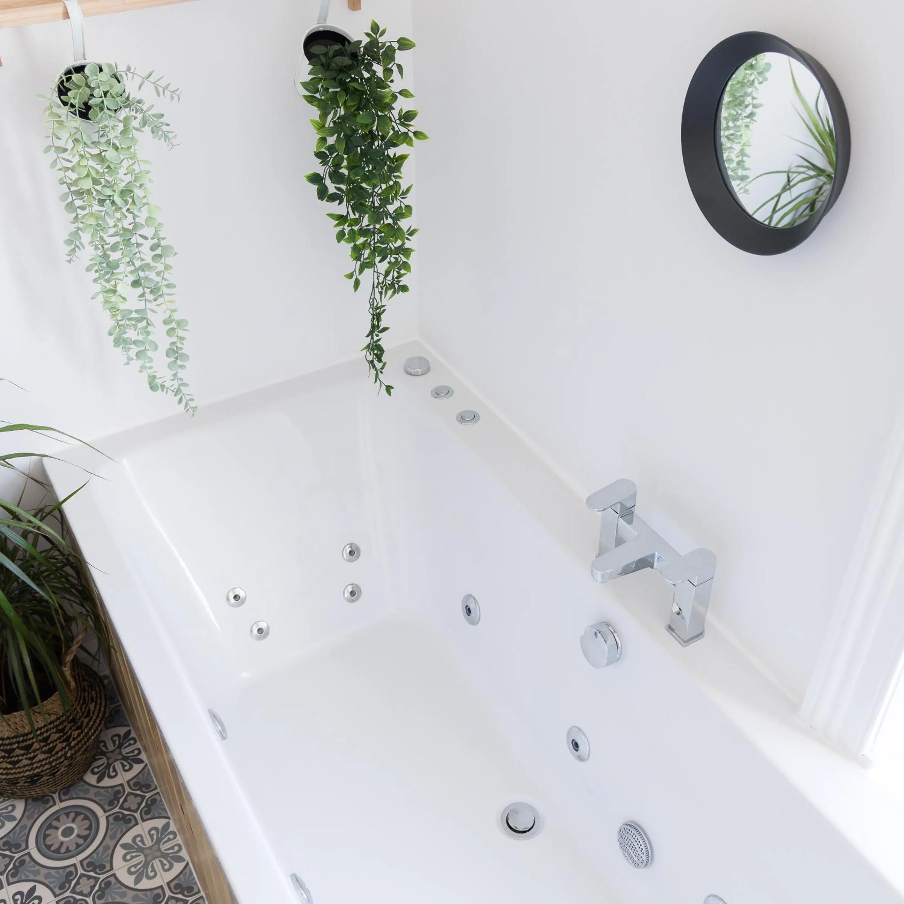 Bathroom in The Edge Of The Beach formally The Edgcumbe Hotel