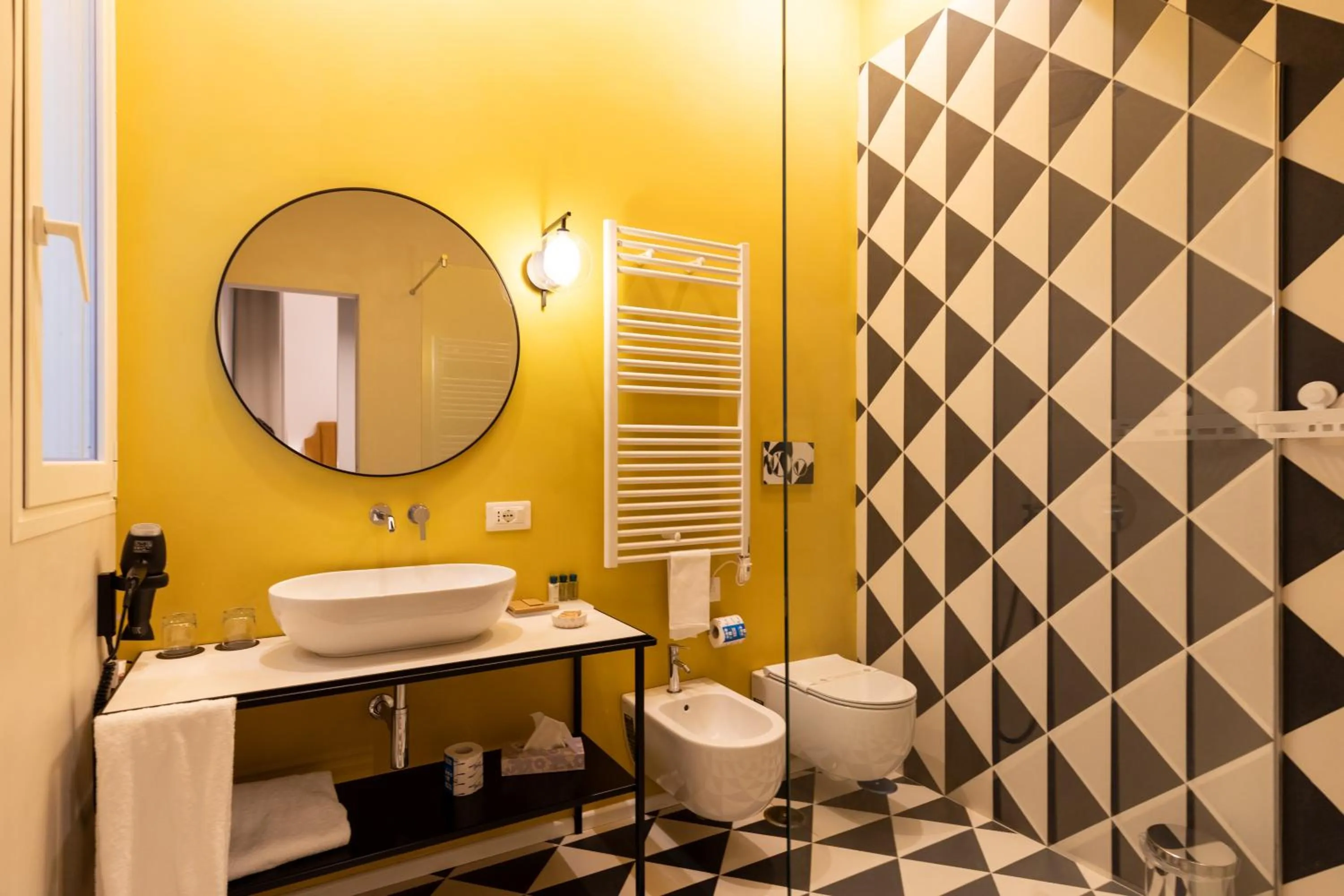 Shower in Relais Ammira