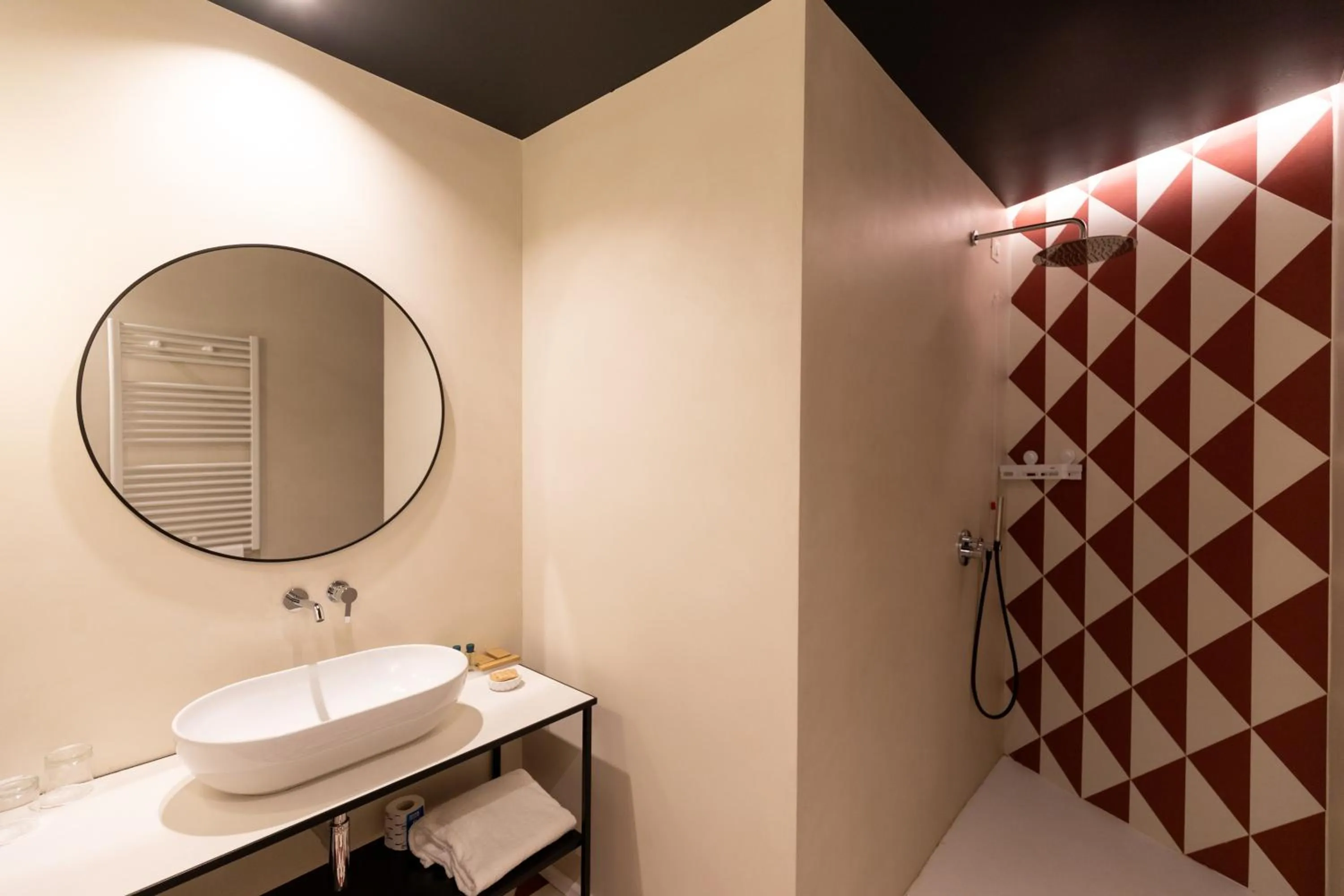 Shower in Relais Ammira