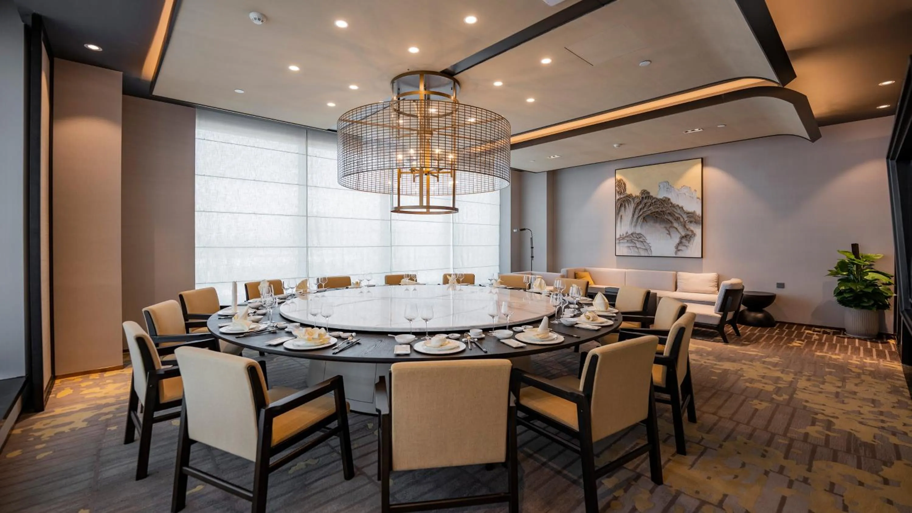 Restaurant/places to eat in Holiday Inn Ningbo Xiangshan Damu Bay by IHG