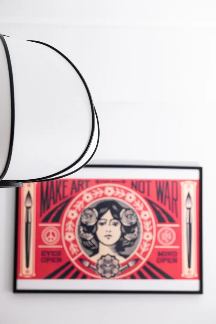 Decorative detail in Glyfada First Class Suite by First Class Properties