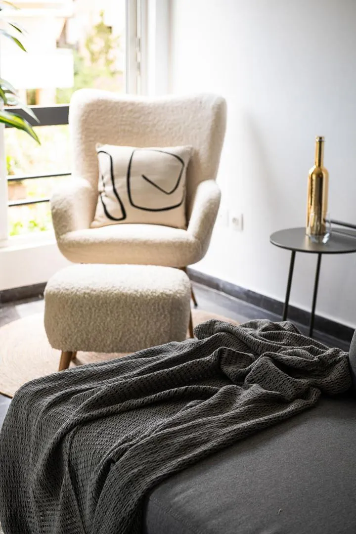 Living room in Glyfada First Class Suite by First Class Properties