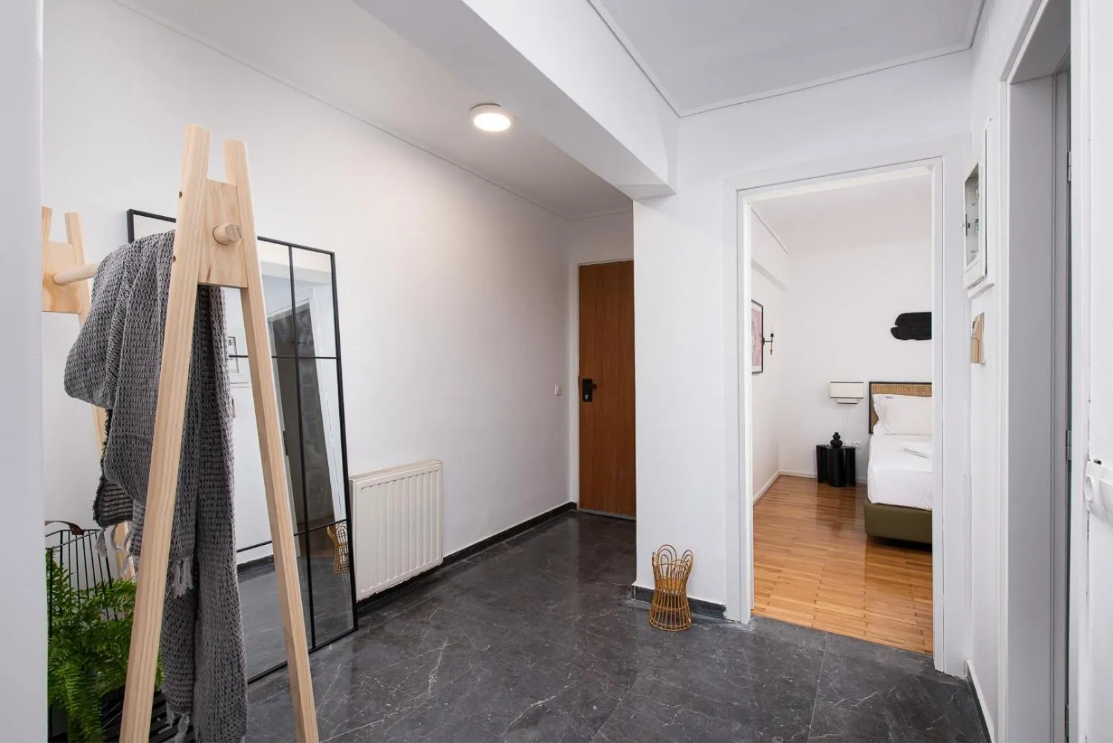 Facade/entrance in Glyfada First Class Suite by First Class Properties