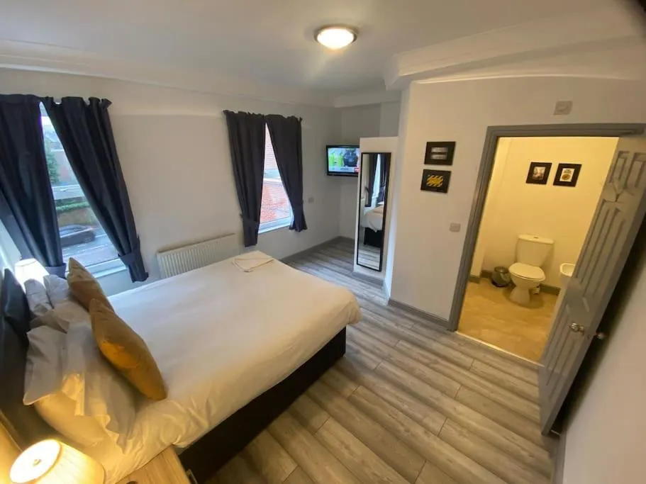 Bed in Ivy Mount Boutique